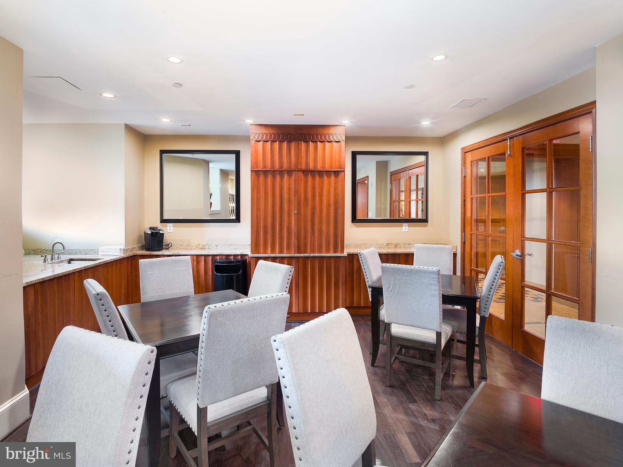 CORINTHIAN - Residential
