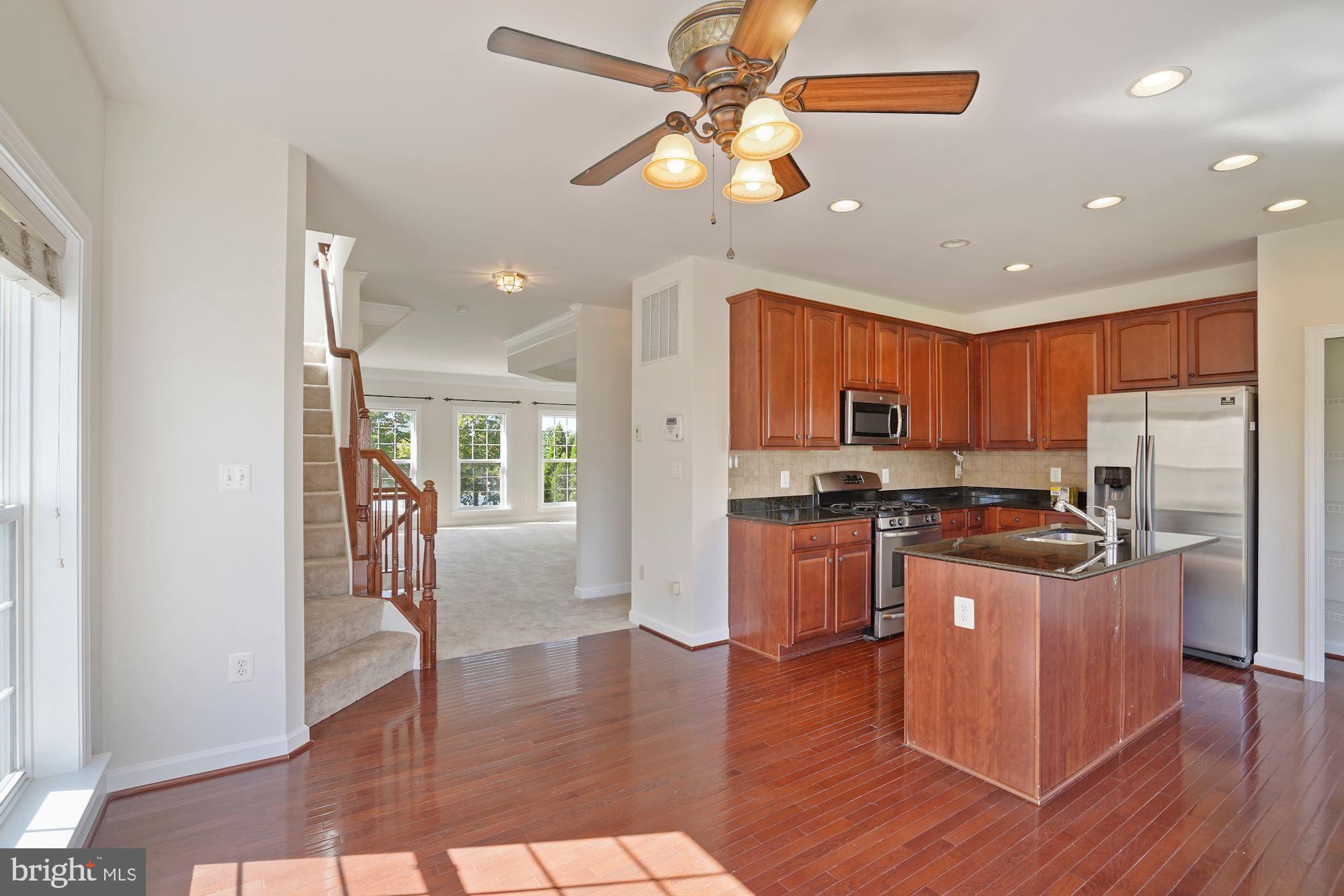 WESTMARKET LANDBAY - Residential Lease