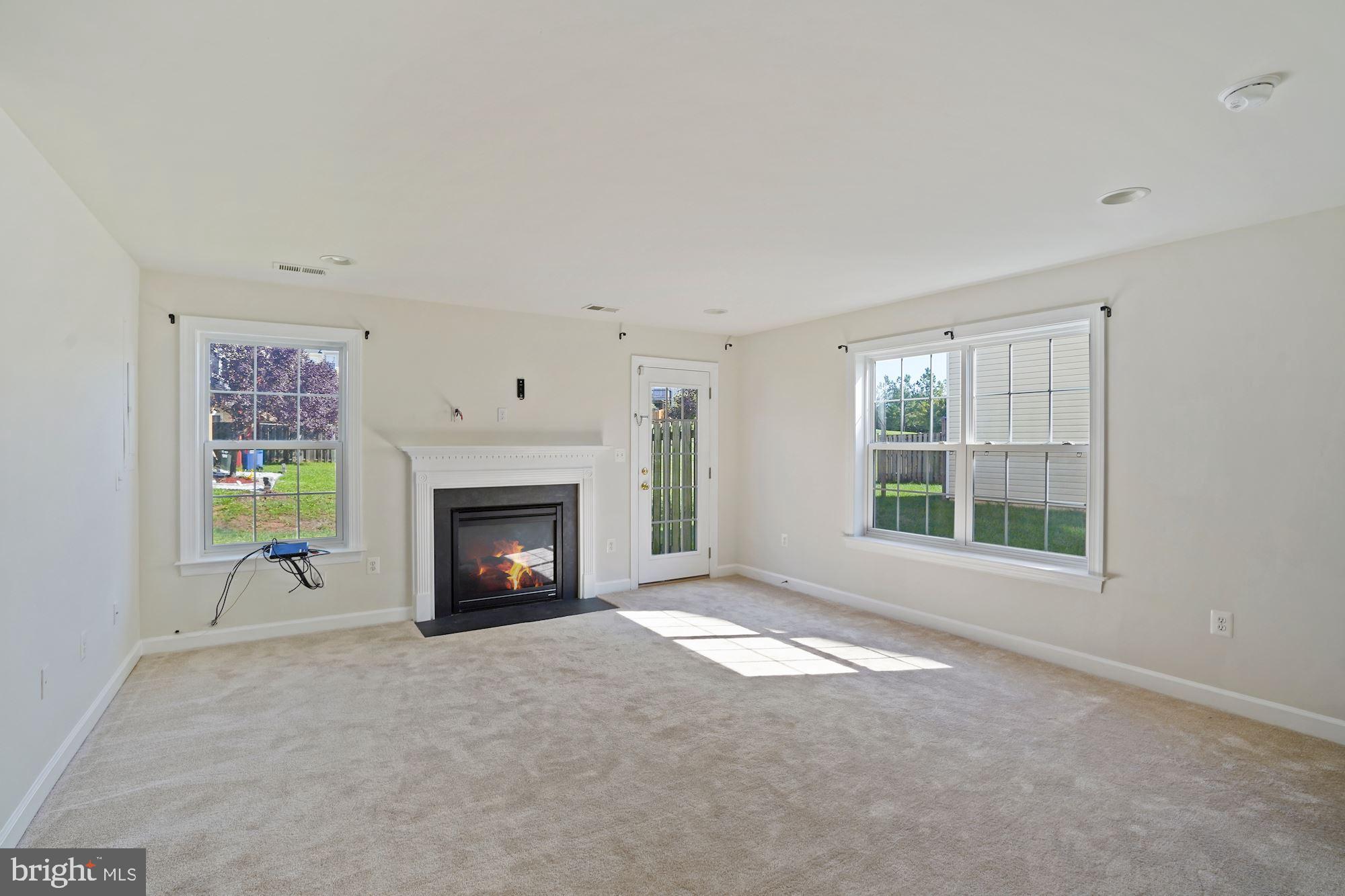 WESTMARKET LANDBAY - Residential Lease