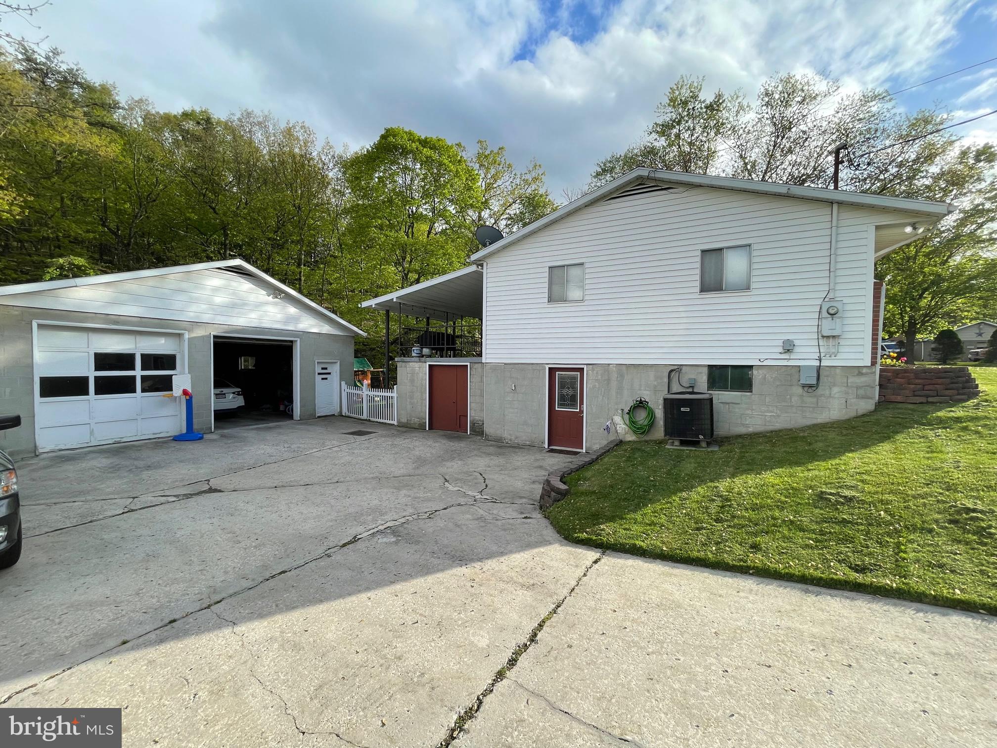 POWNALL ADDITION - Residential