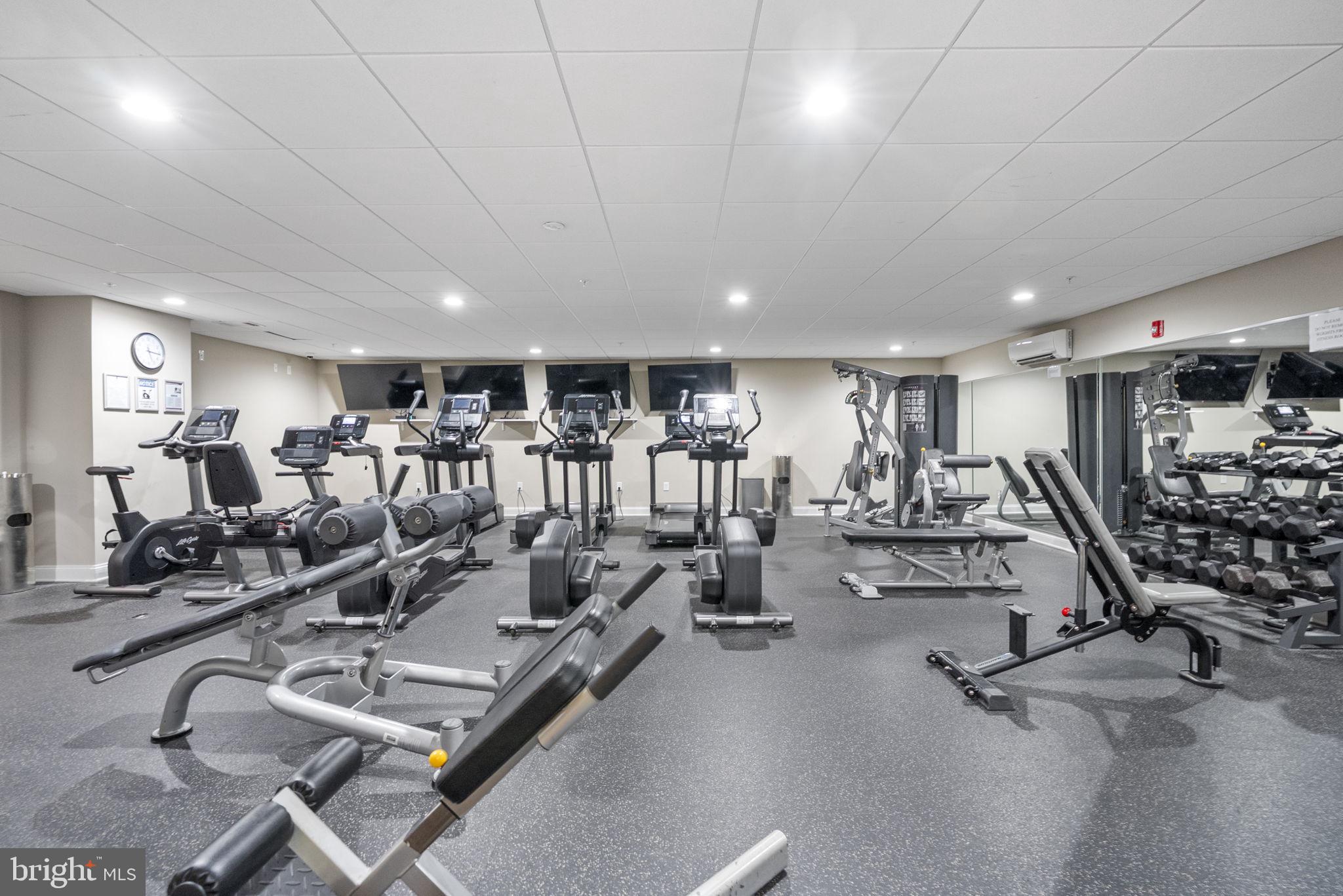 THE GRANDE AT RIVERVIEW - Residential