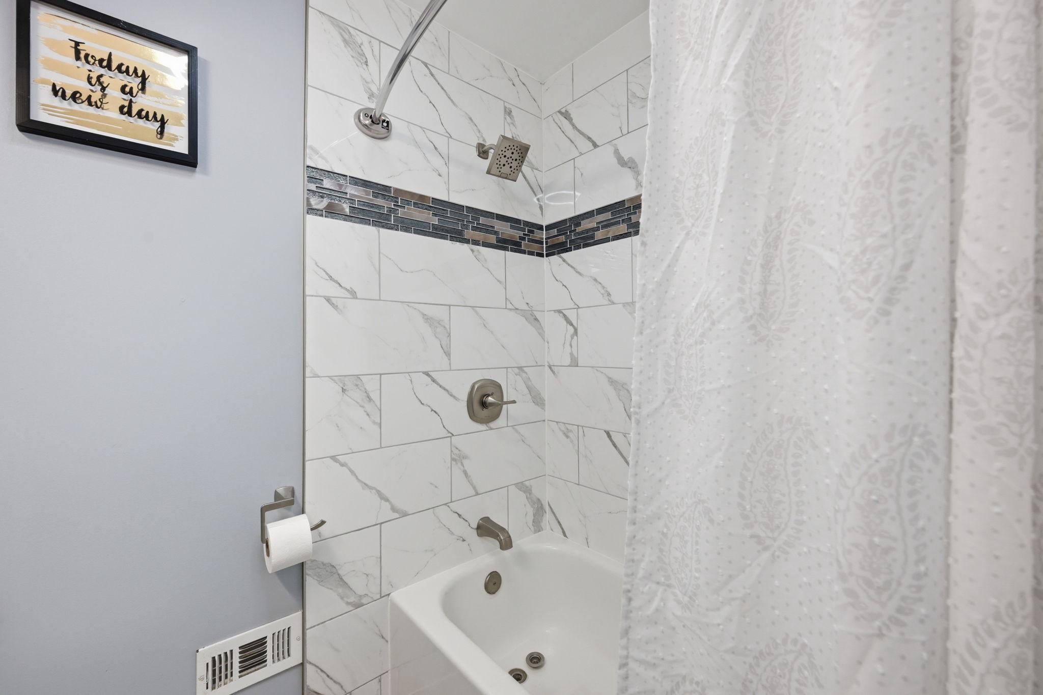 SANDRIDGE - Residential