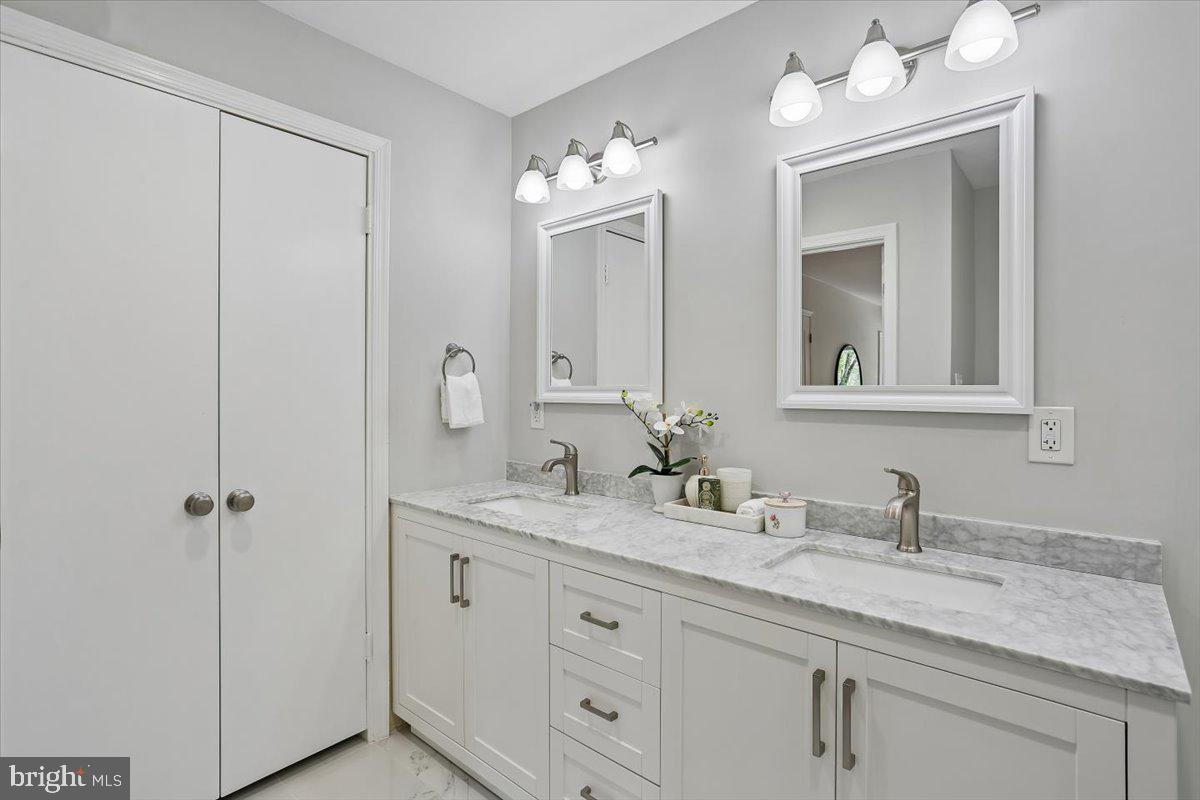 BEDFORDSHIRE - Residential