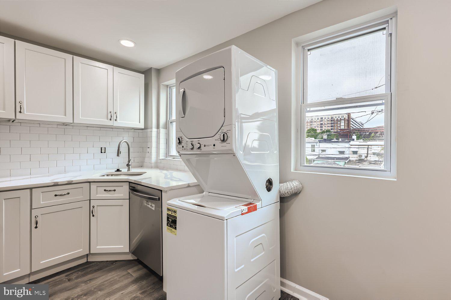 HAMPDEN HISTORIC DISTRICT - Residential