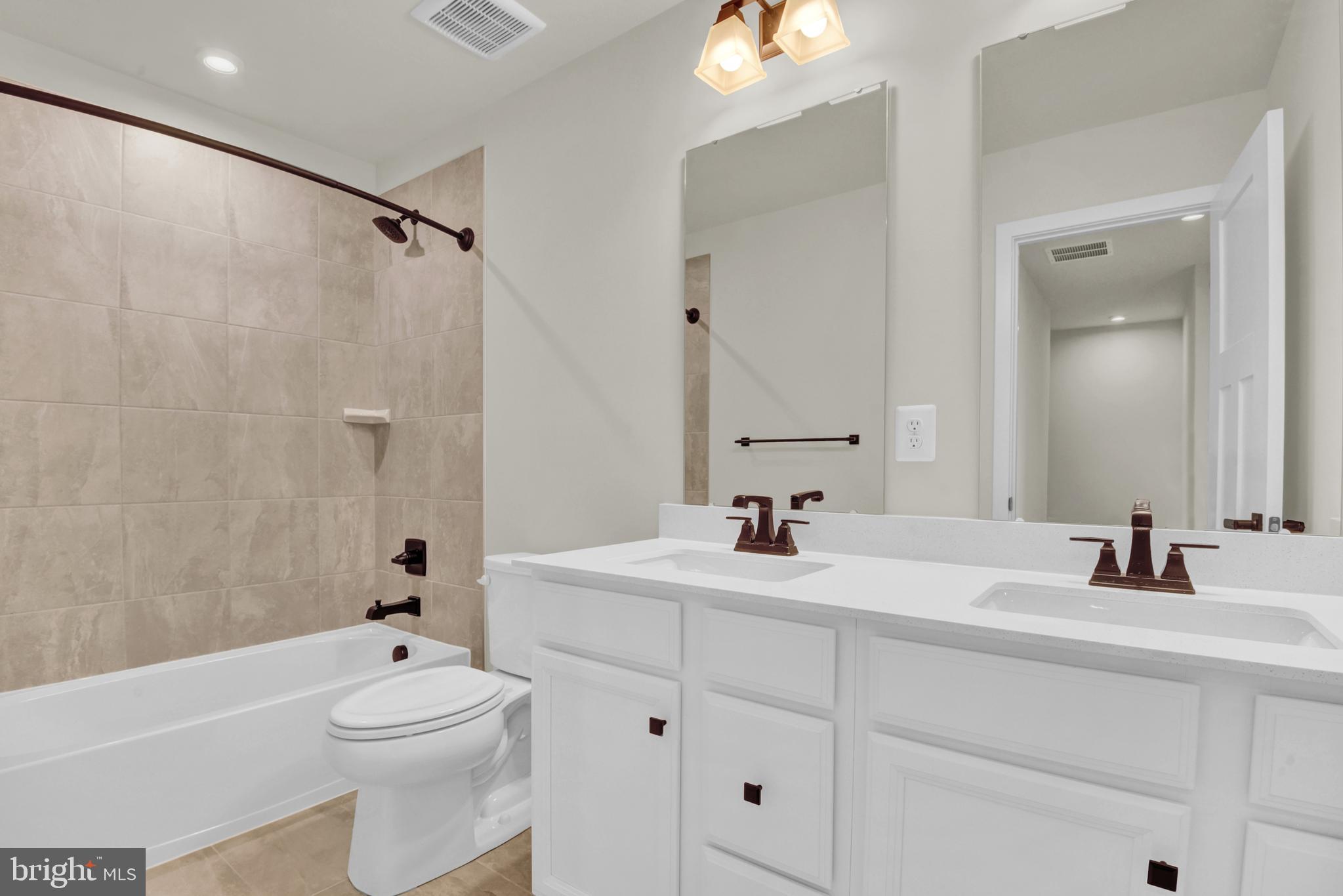 PARKSIDE - Residential