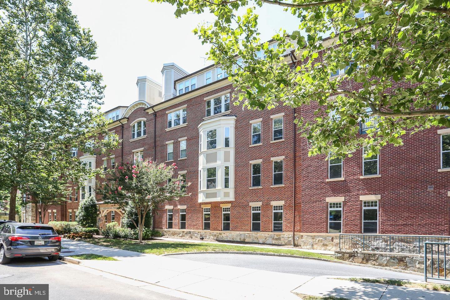 1633 N COLONIAL TERRACE 411