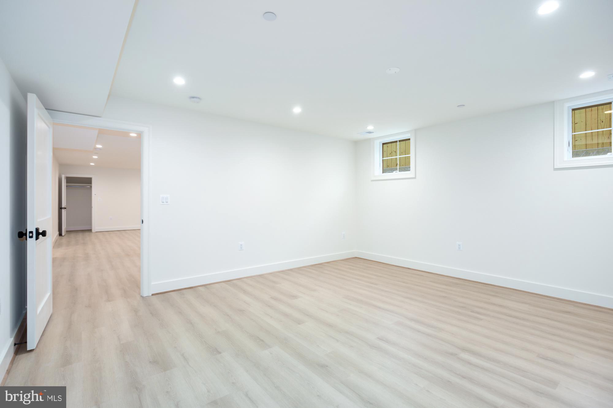 TAKOMA PARK - Residential