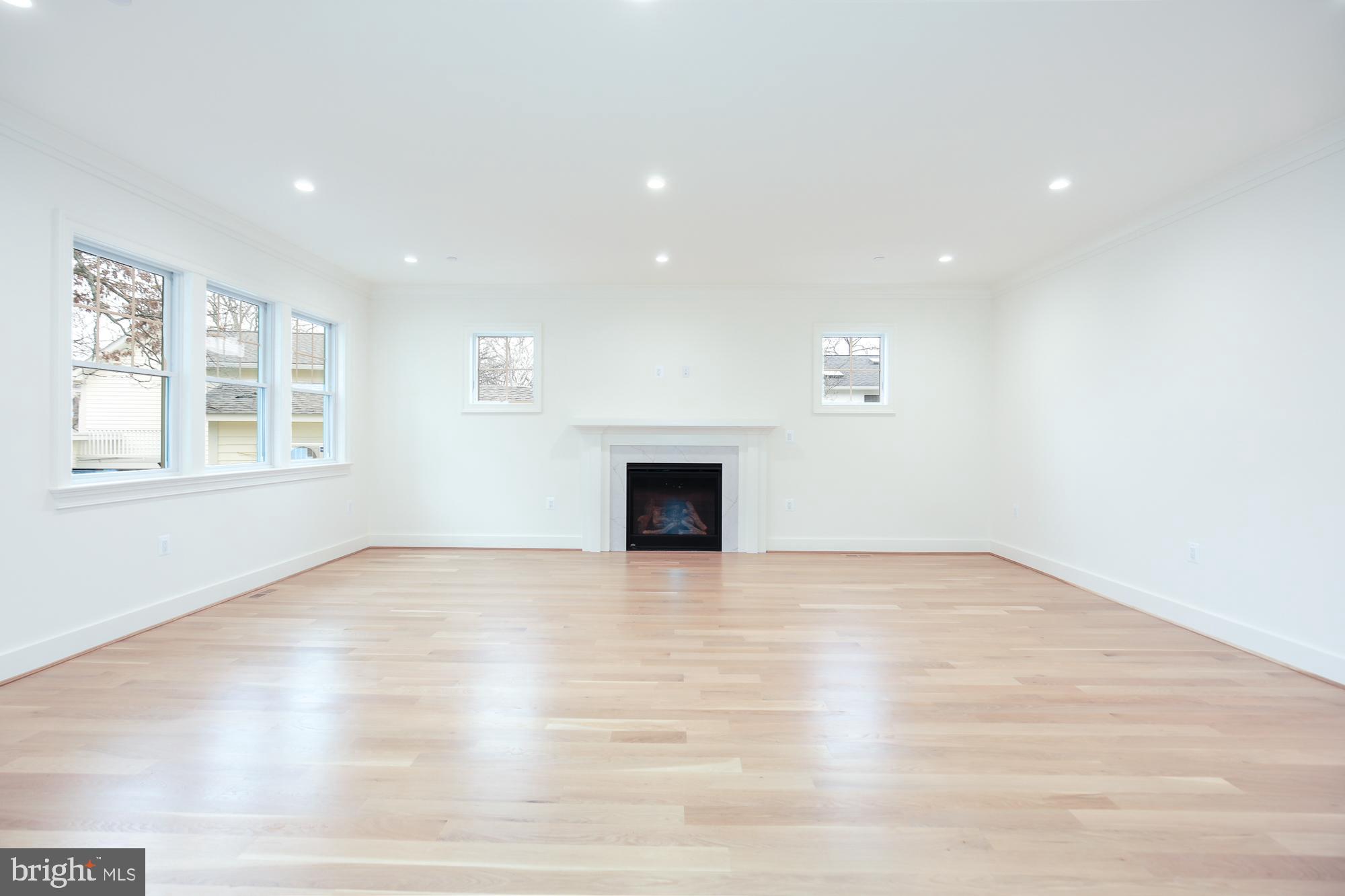 TAKOMA PARK - Residential