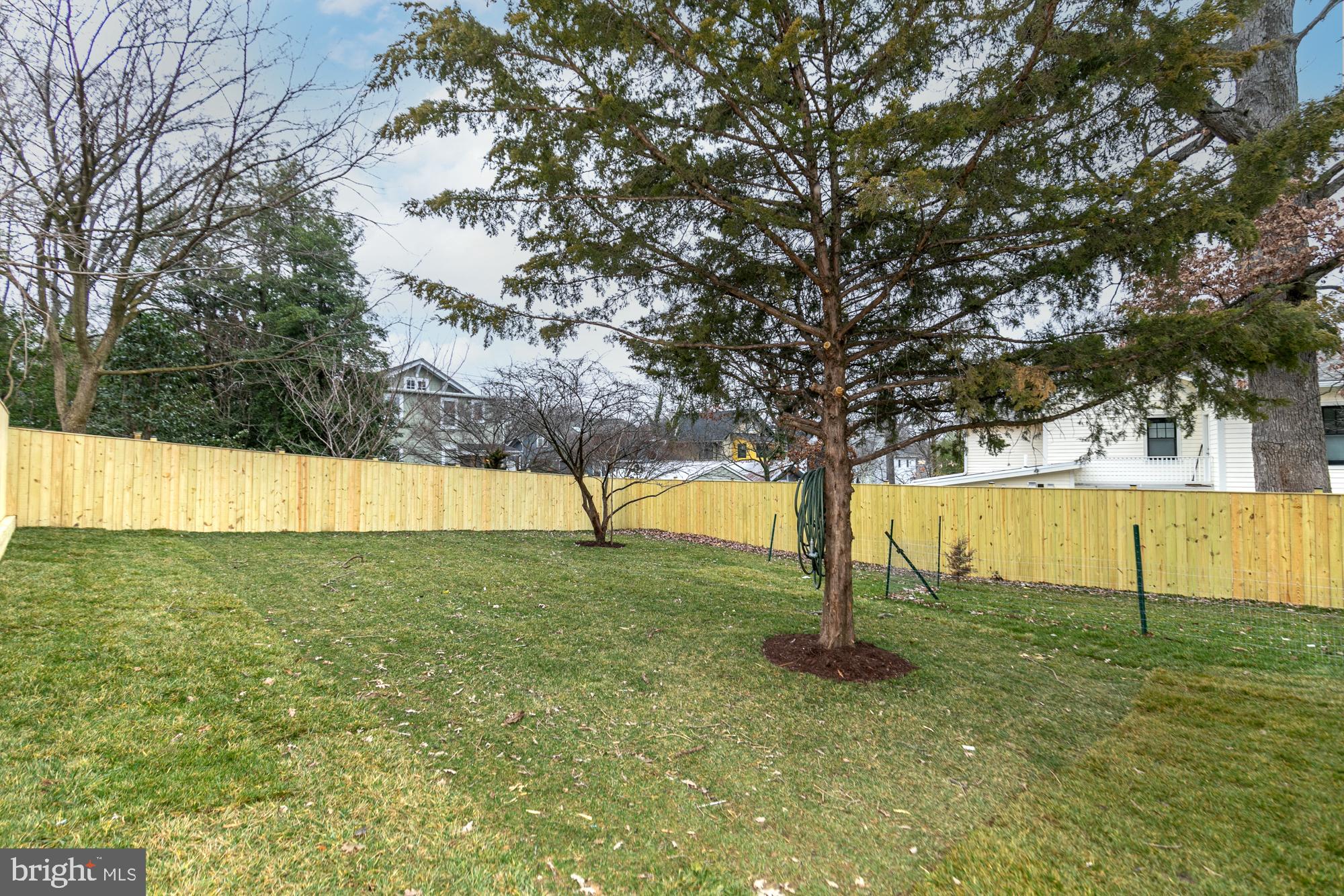 TAKOMA PARK - Residential