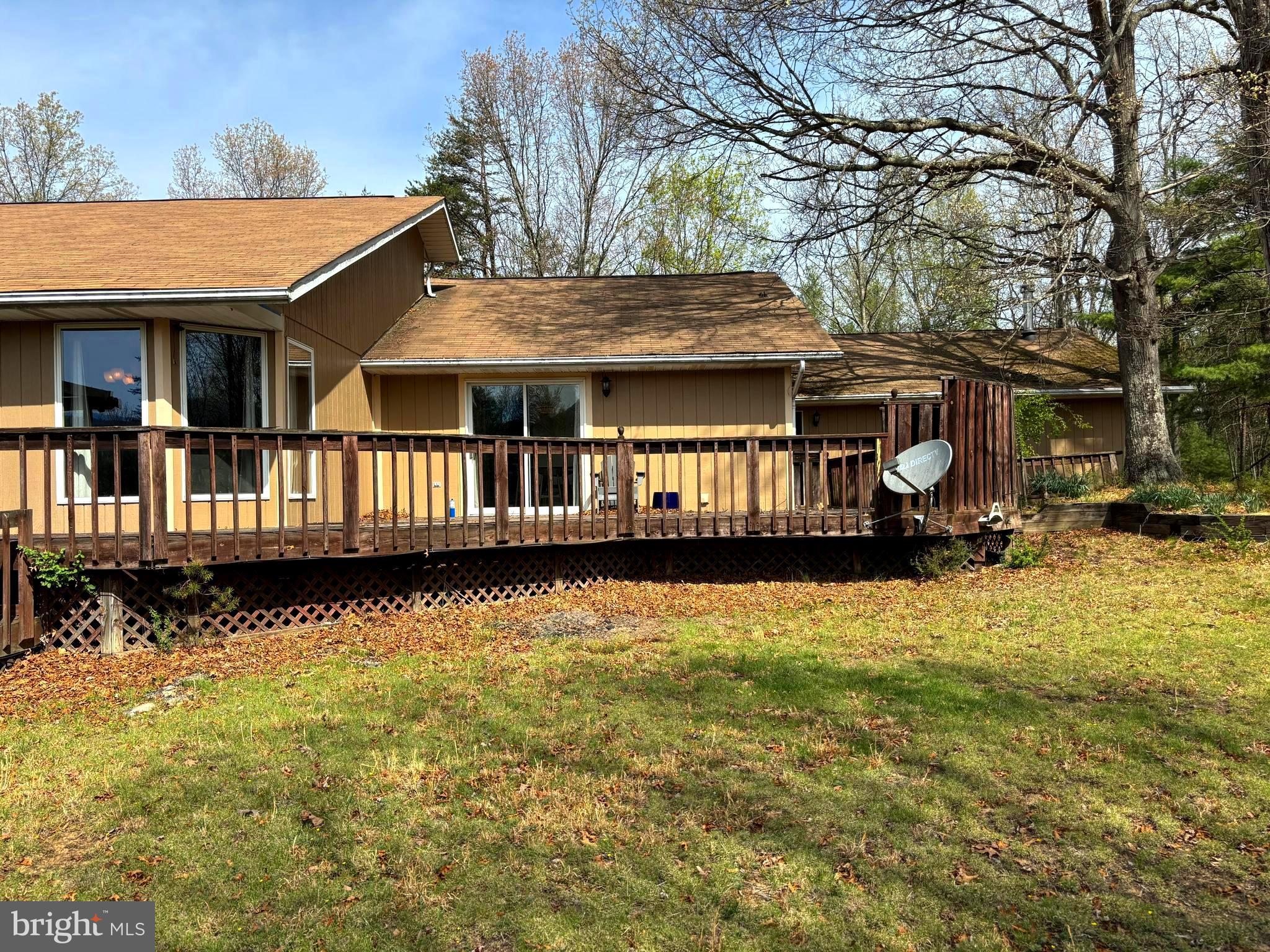 MIDDLE RIDGE ESTATES - Residential