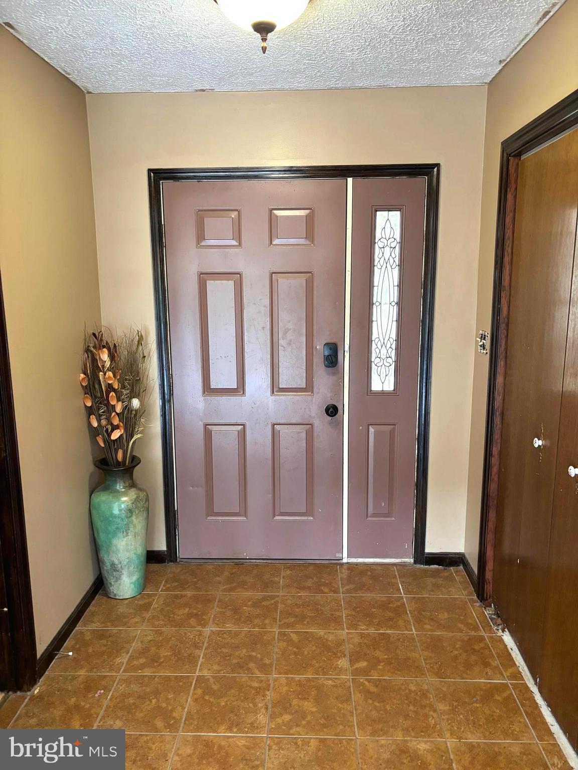 MIDDLE RIDGE ESTATES - Residential