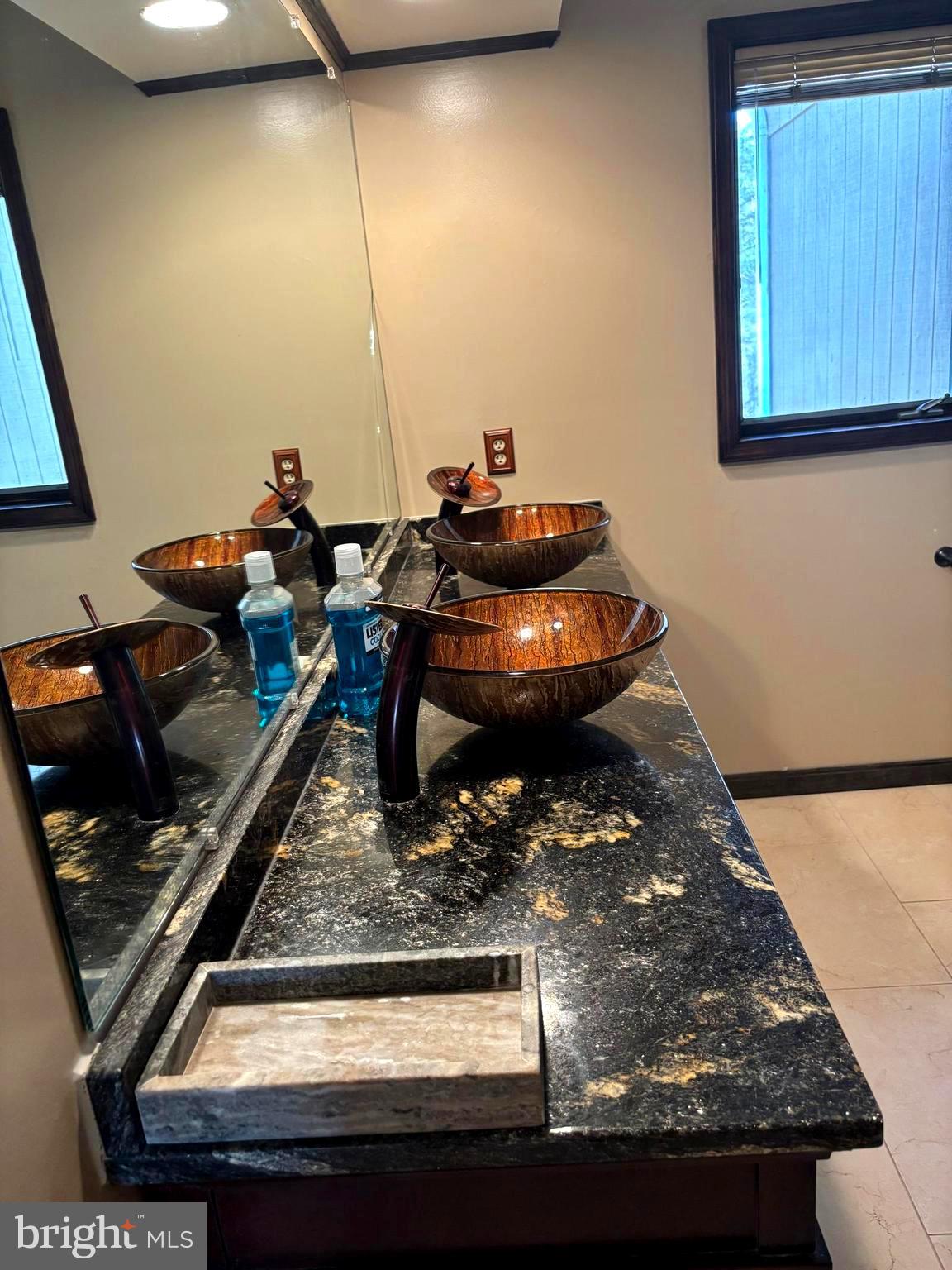 MIDDLE RIDGE ESTATES - Residential