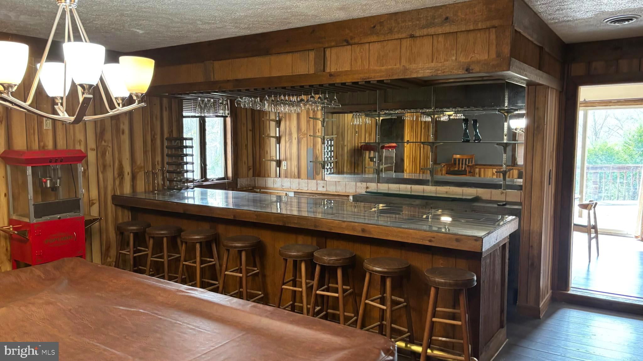 MIDDLE RIDGE ESTATES - Residential