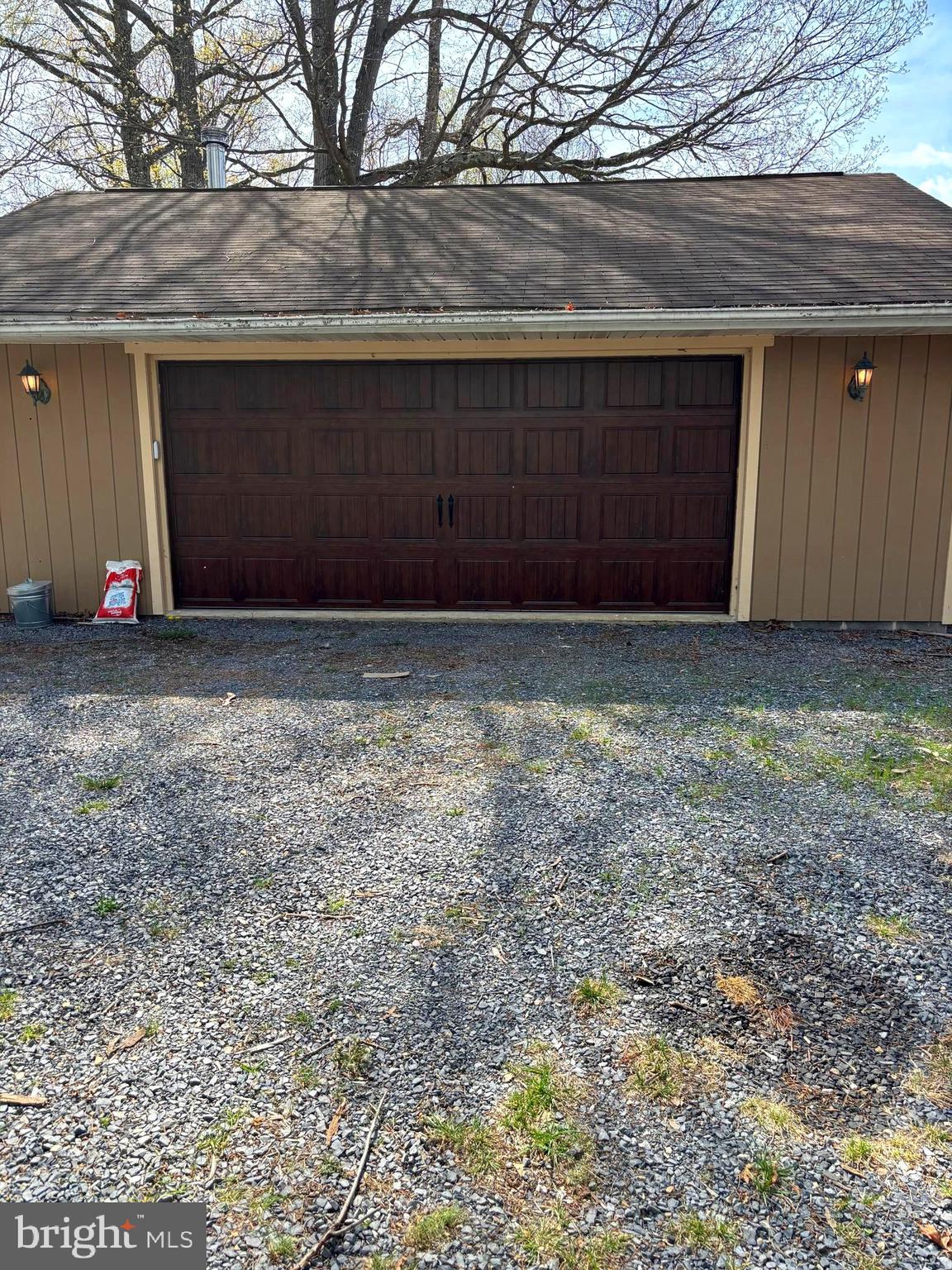 MIDDLE RIDGE ESTATES - Residential