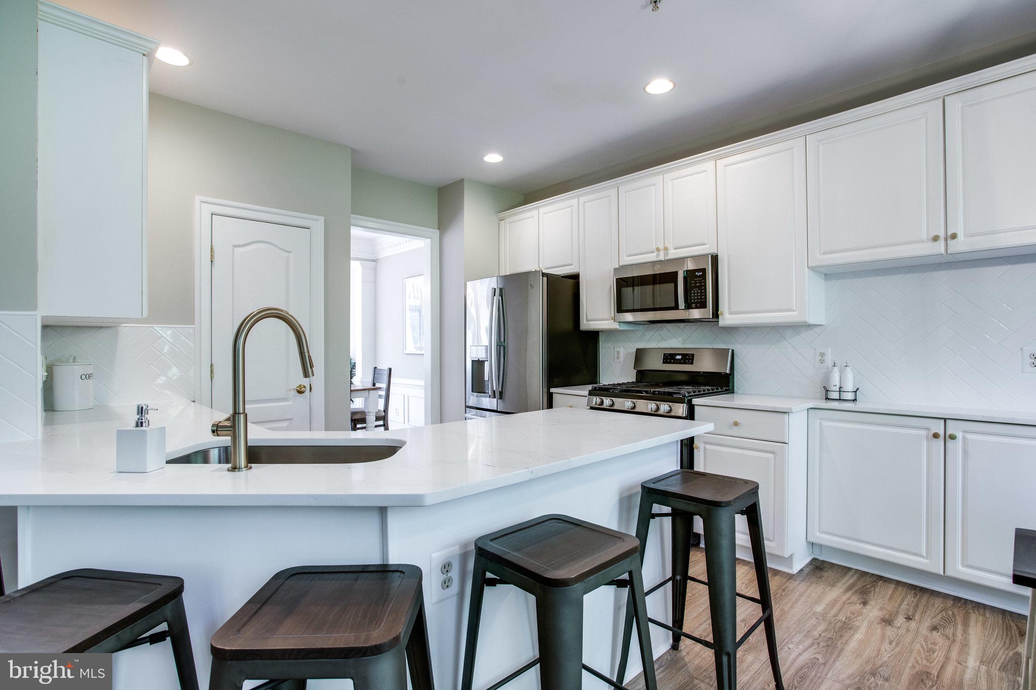 COUNTRY CREEK - Residential