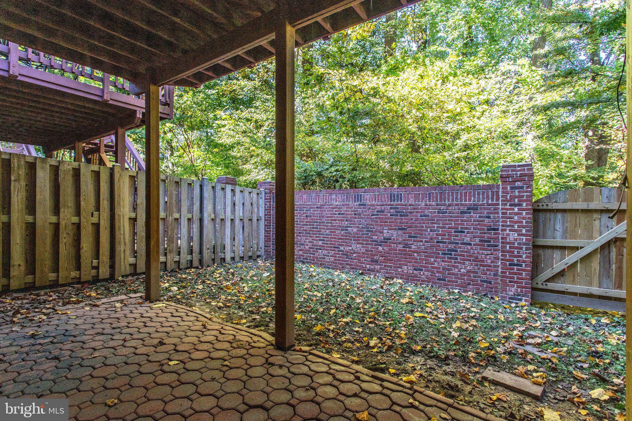 COUNTRY CREEK - Residential