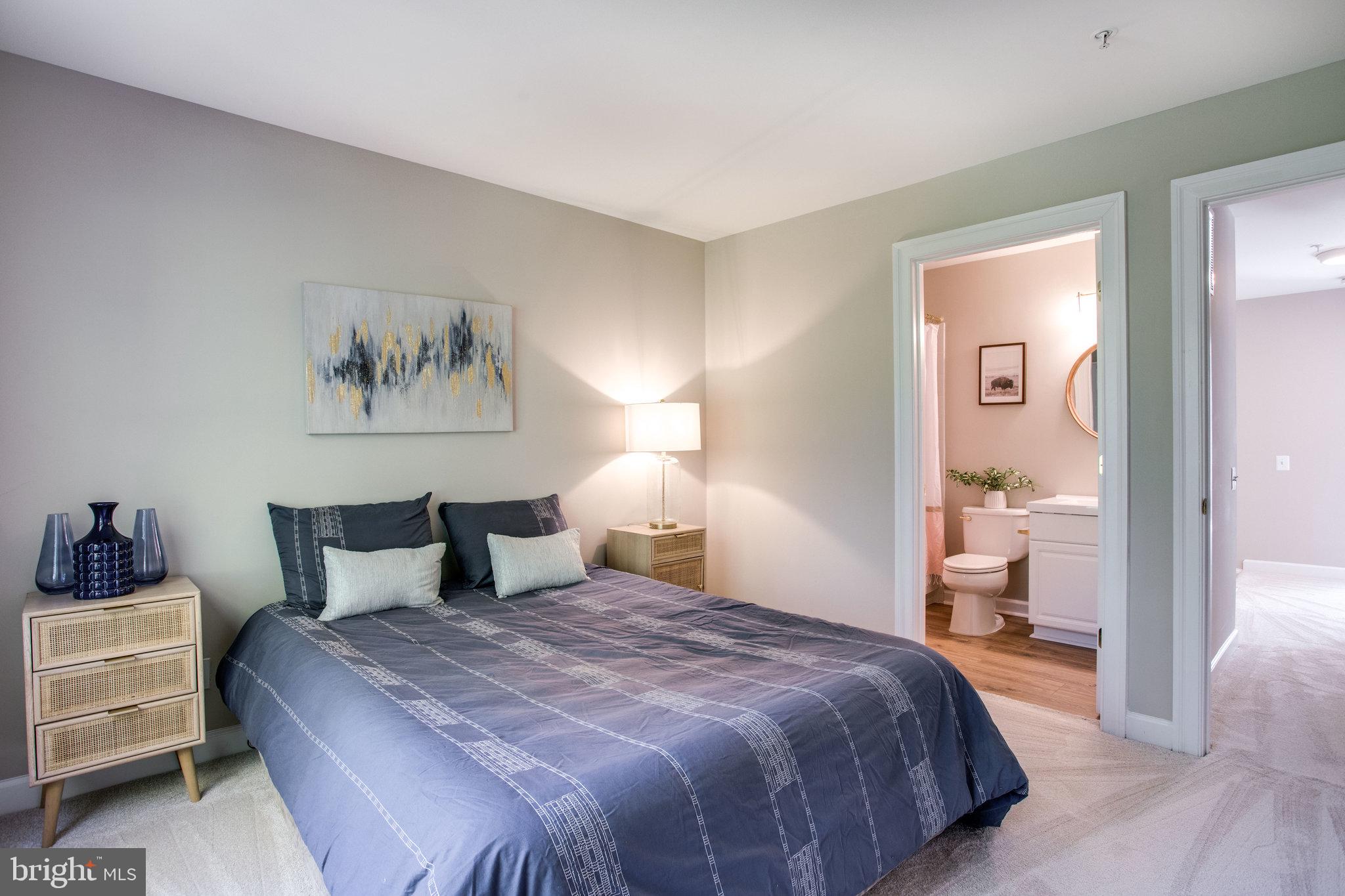 COUNTRY CREEK - Residential