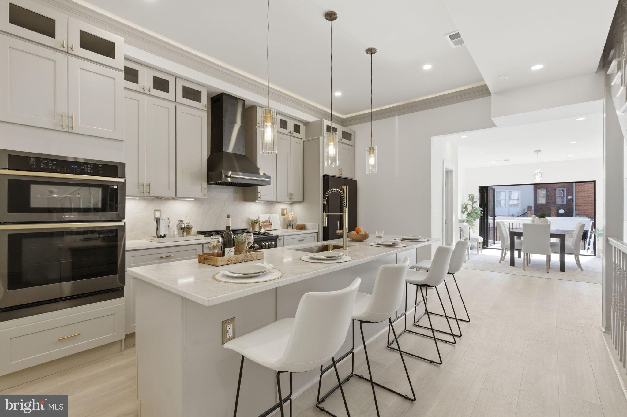 LOGAN CIRCLE - Residential