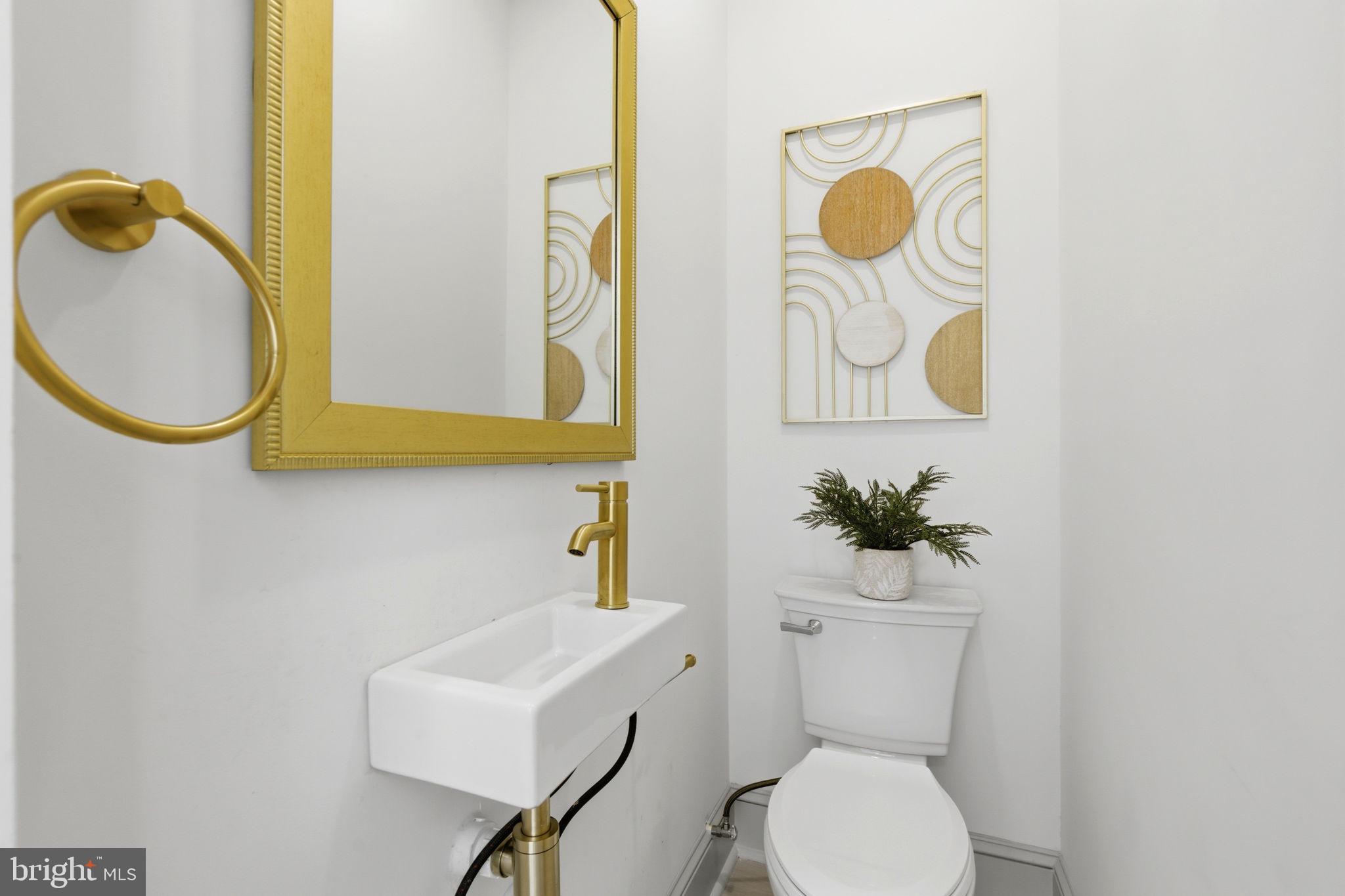 LOGAN CIRCLE - Residential