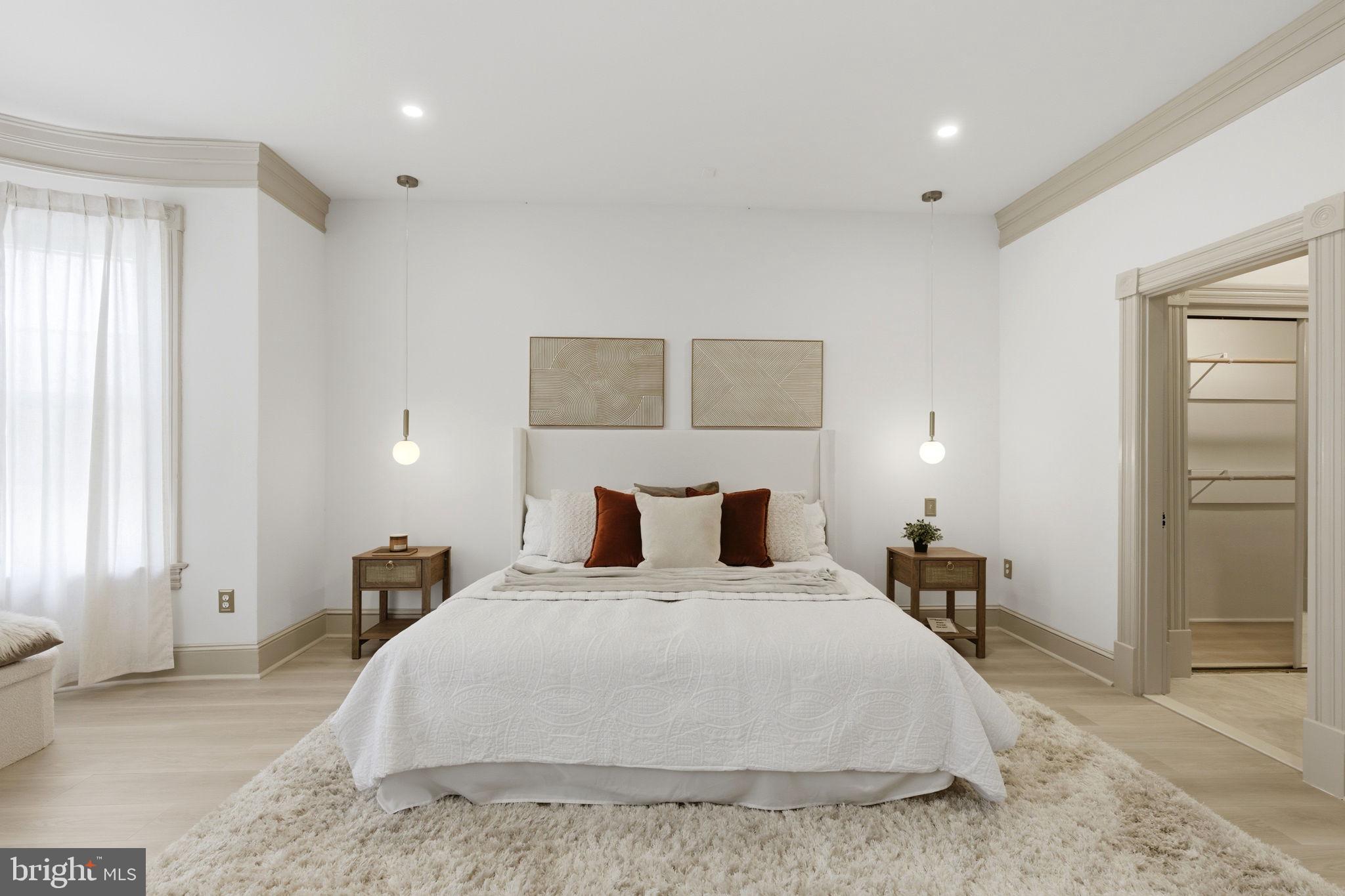 LOGAN CIRCLE - Residential