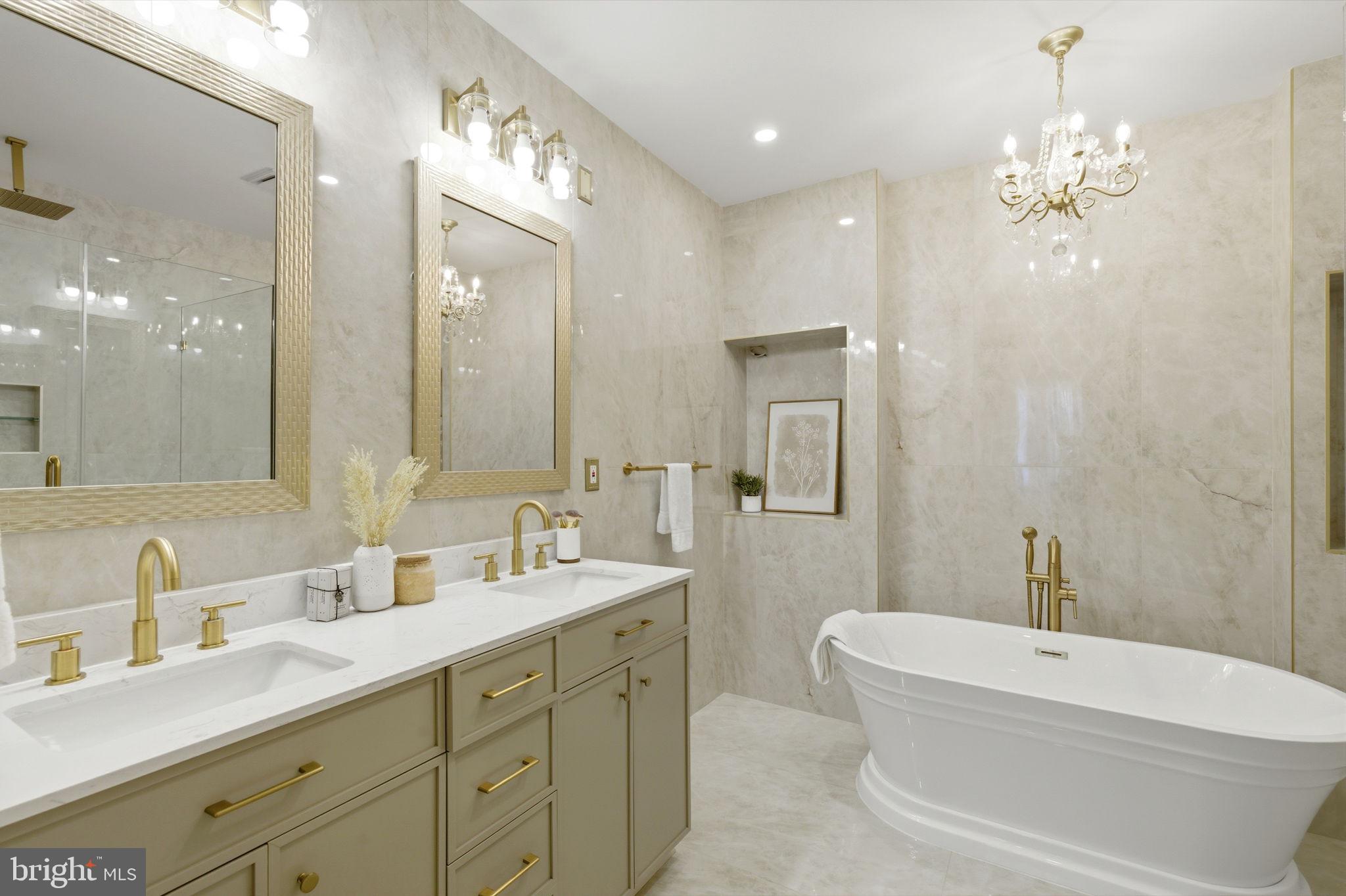 LOGAN CIRCLE - Residential