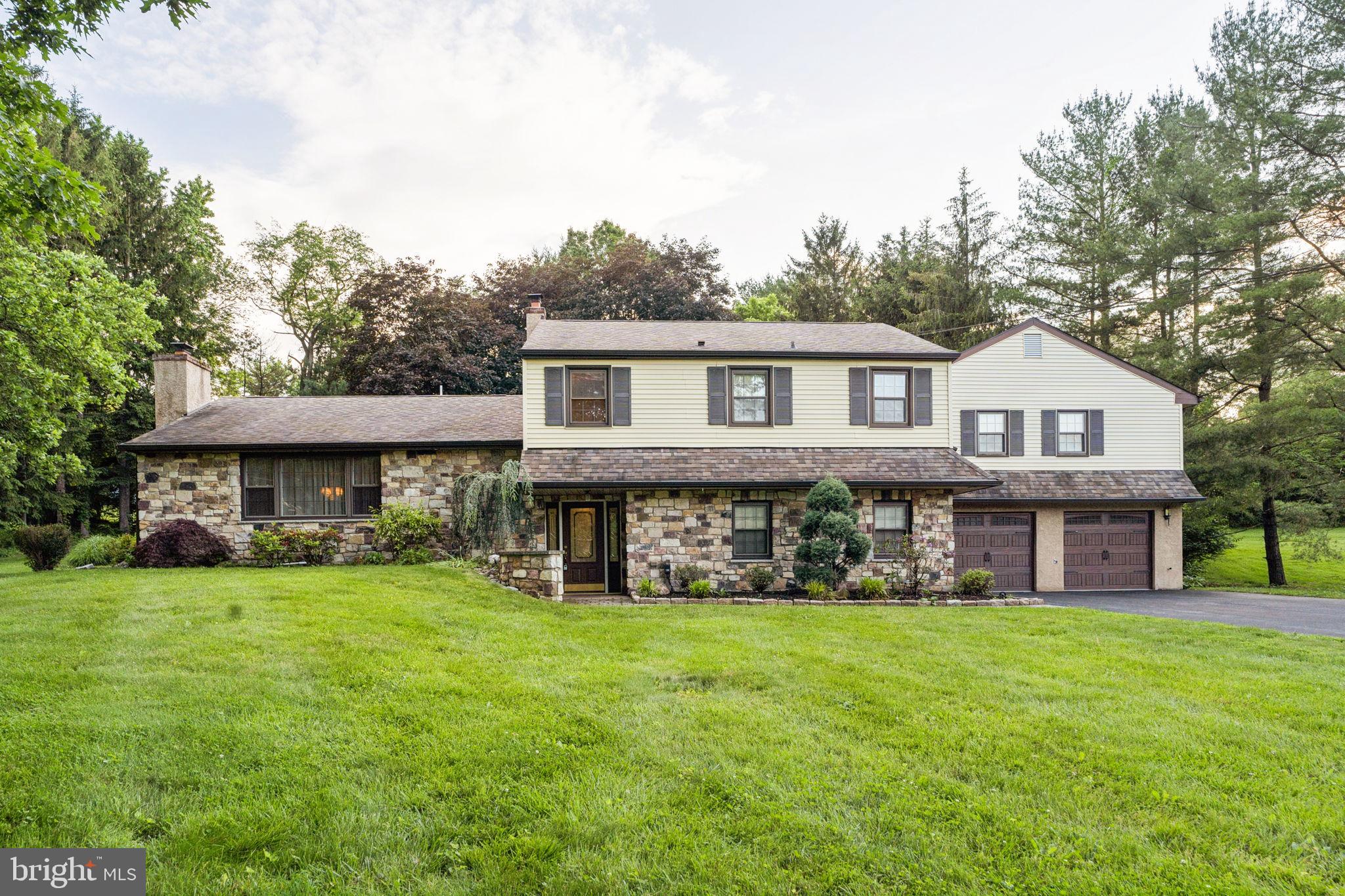 1611 W LYNN DRIVE