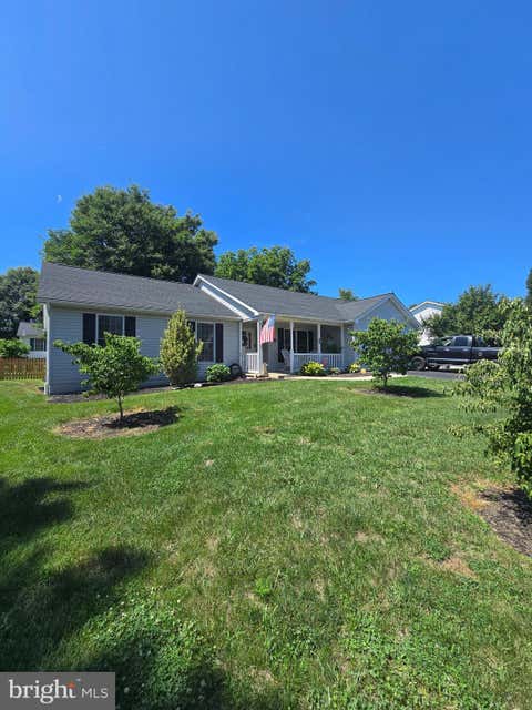 Homes For Sale - 84 Oriole Lane<br/> FALLING WATERS, WV 25419