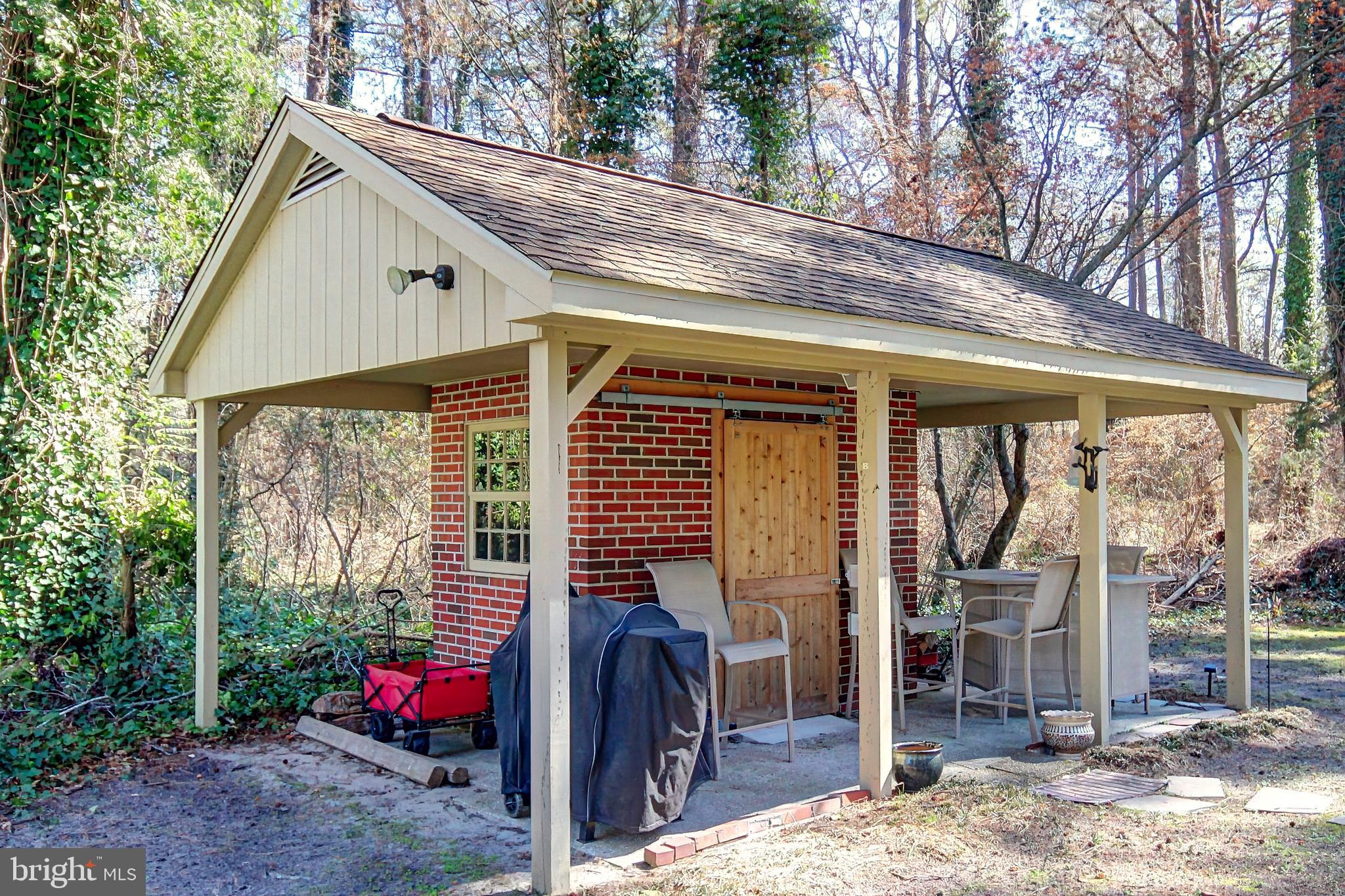 HUNTING PARK - Residential