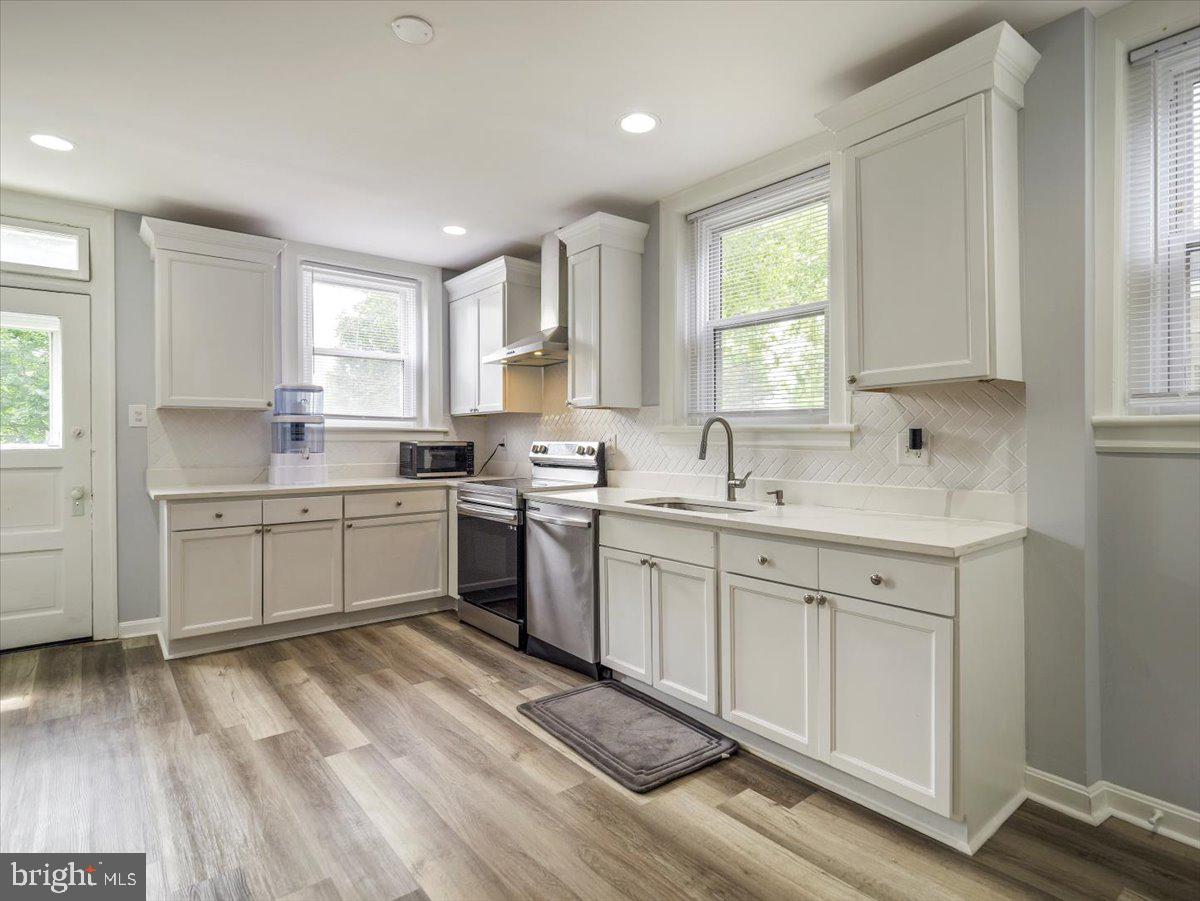 OAK HILL - Residential