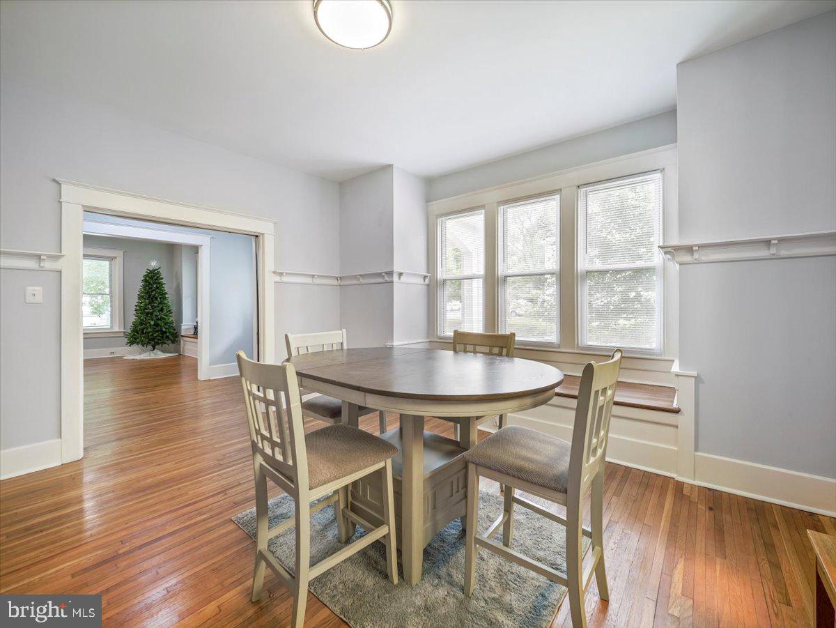 OAK HILL - Residential