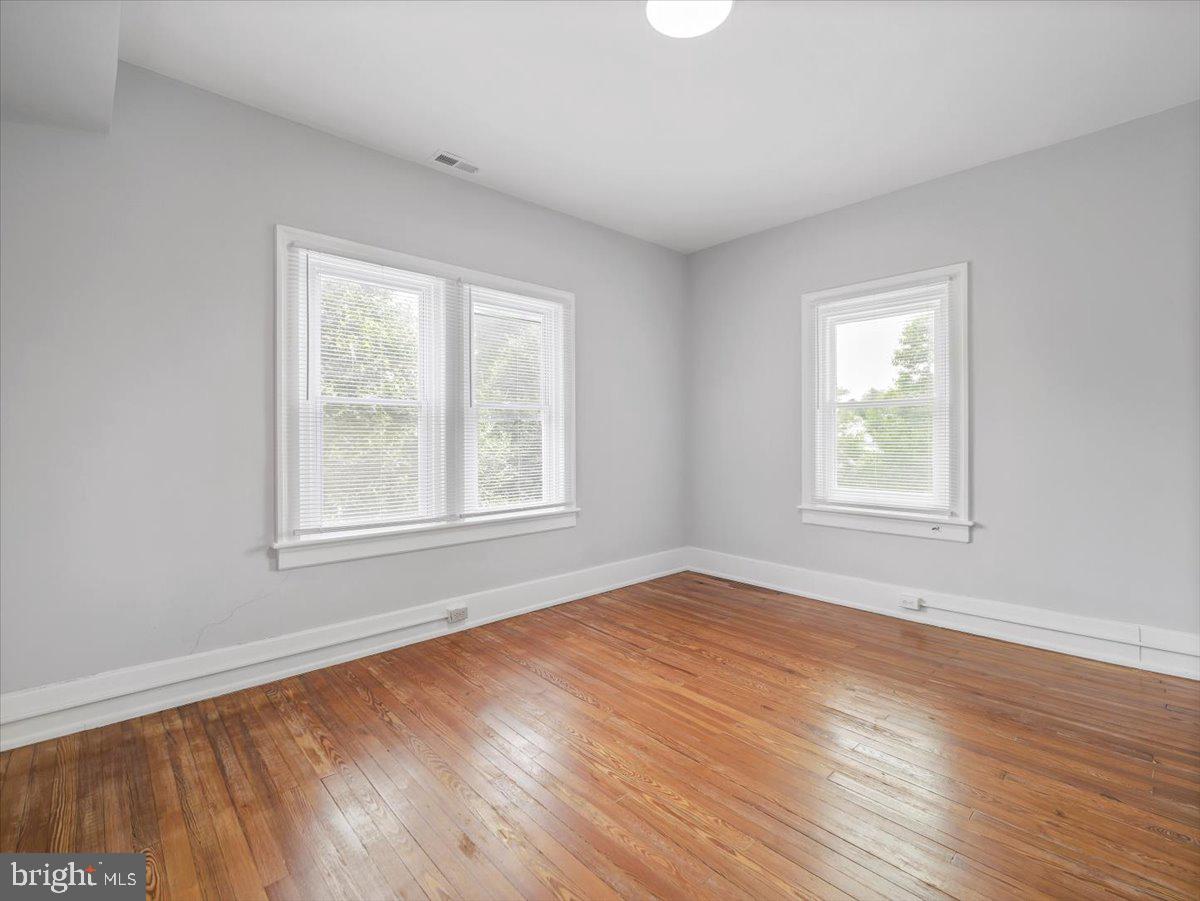 OAK HILL - Residential