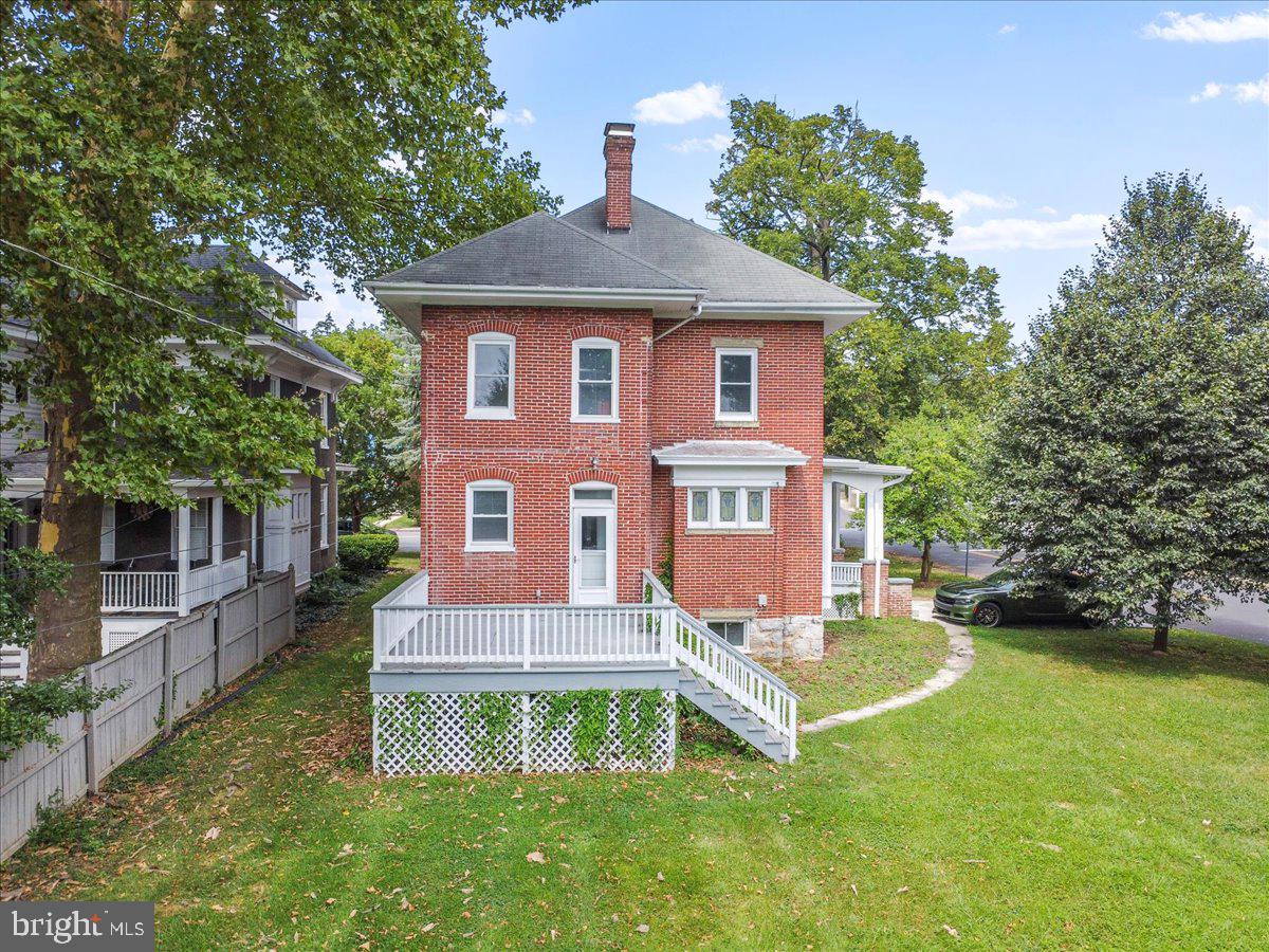 OAK HILL - Residential