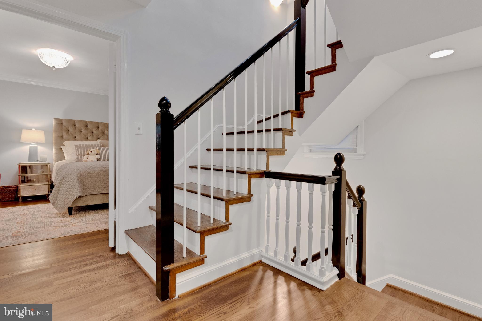 SPRING VALLEY - Residential