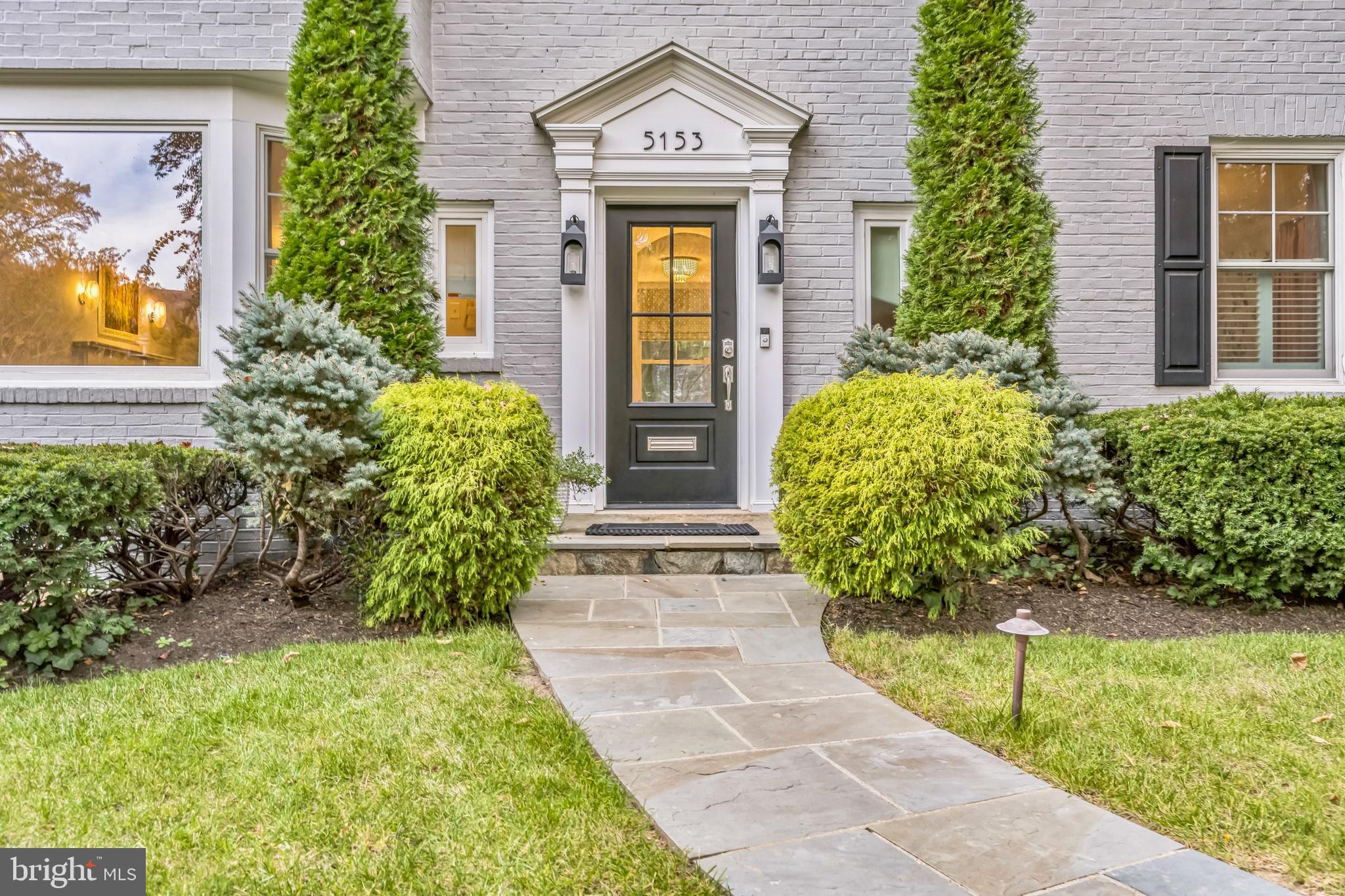 SPRING VALLEY - Residential