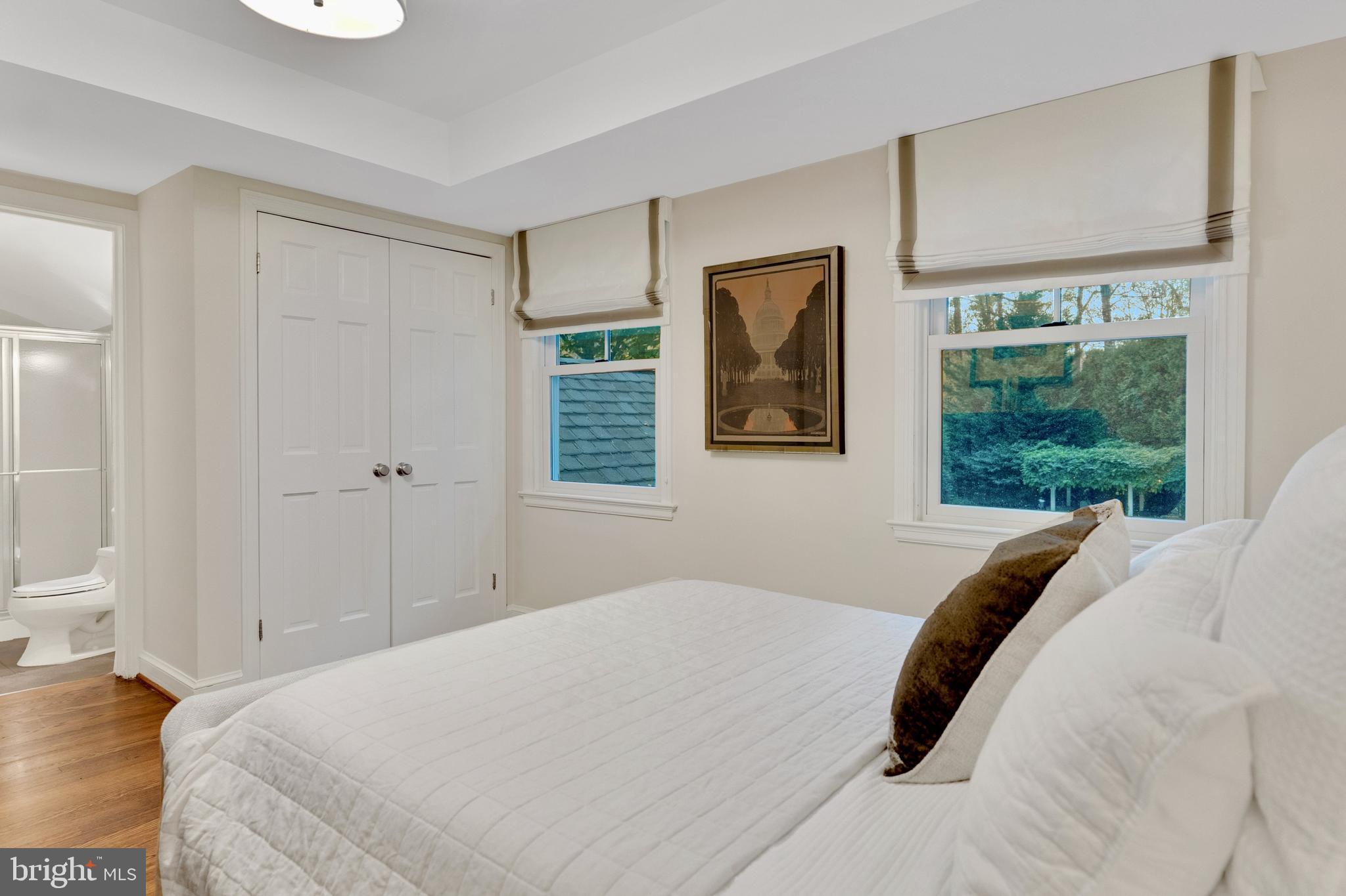 SPRING VALLEY - Residential