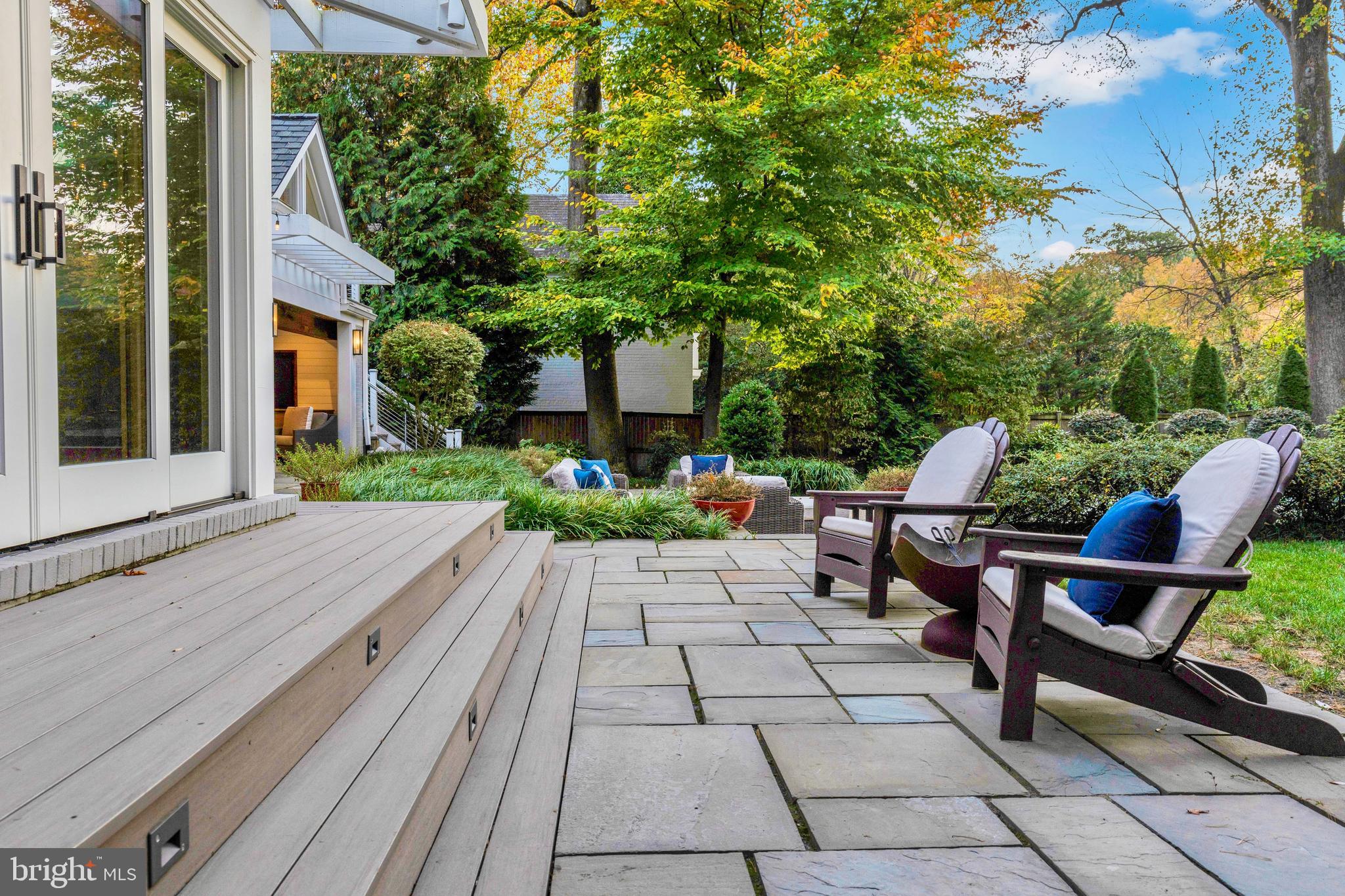 SPRING VALLEY - Residential