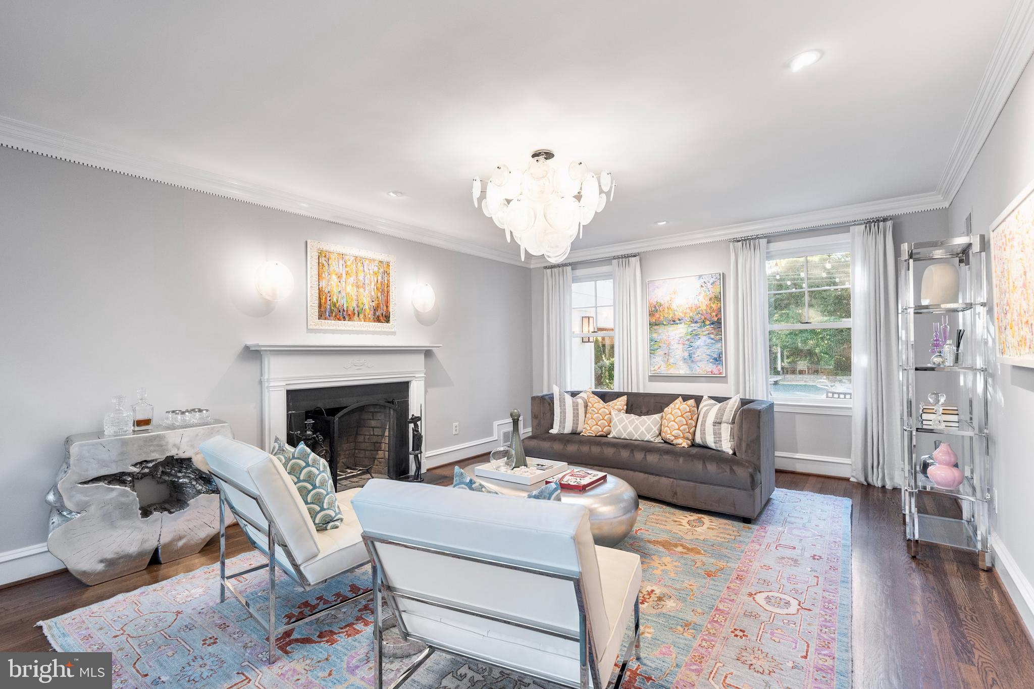 SPRING VALLEY - Residential