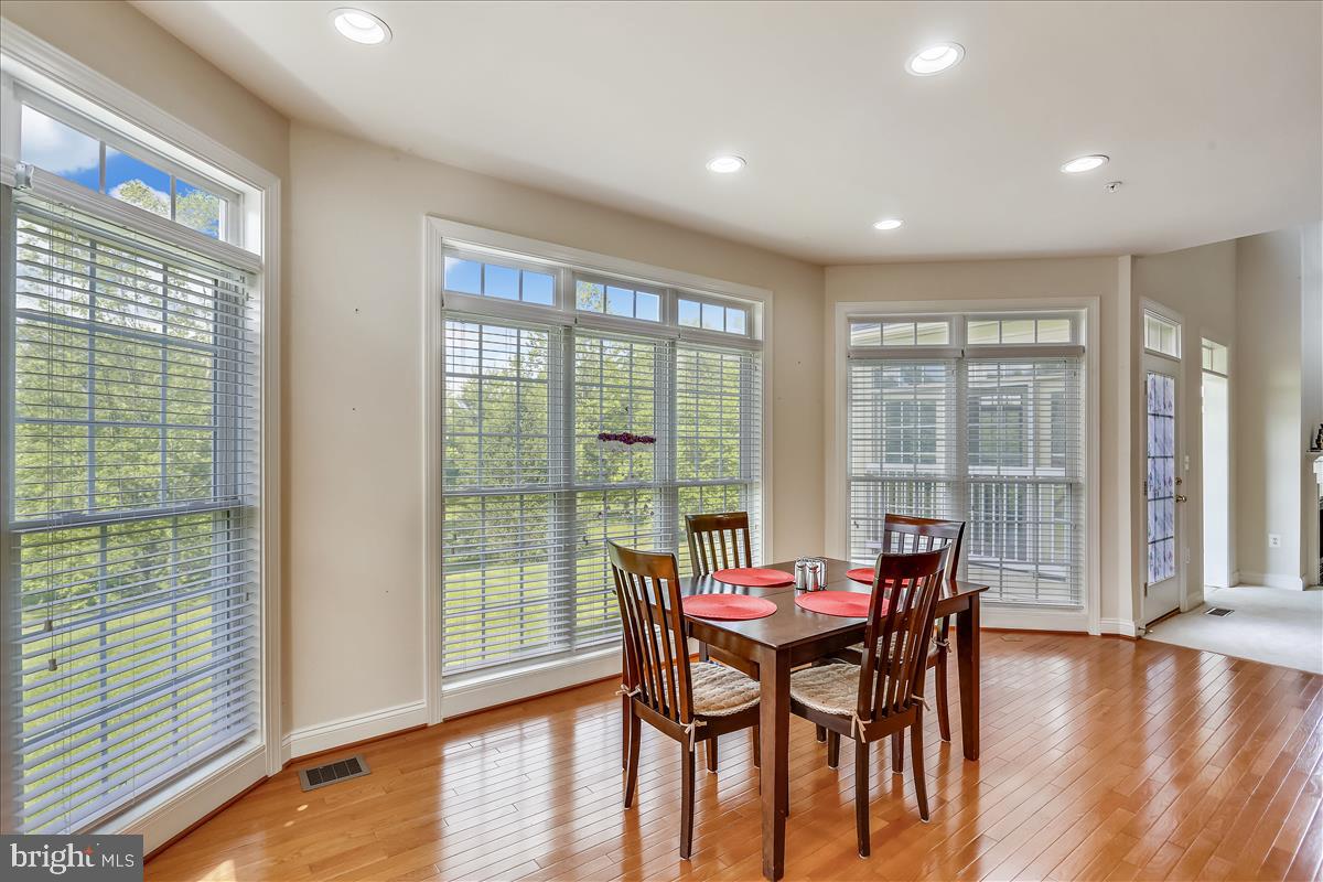 AUBURN VILLAGE AT SANDY SPRING - Residential