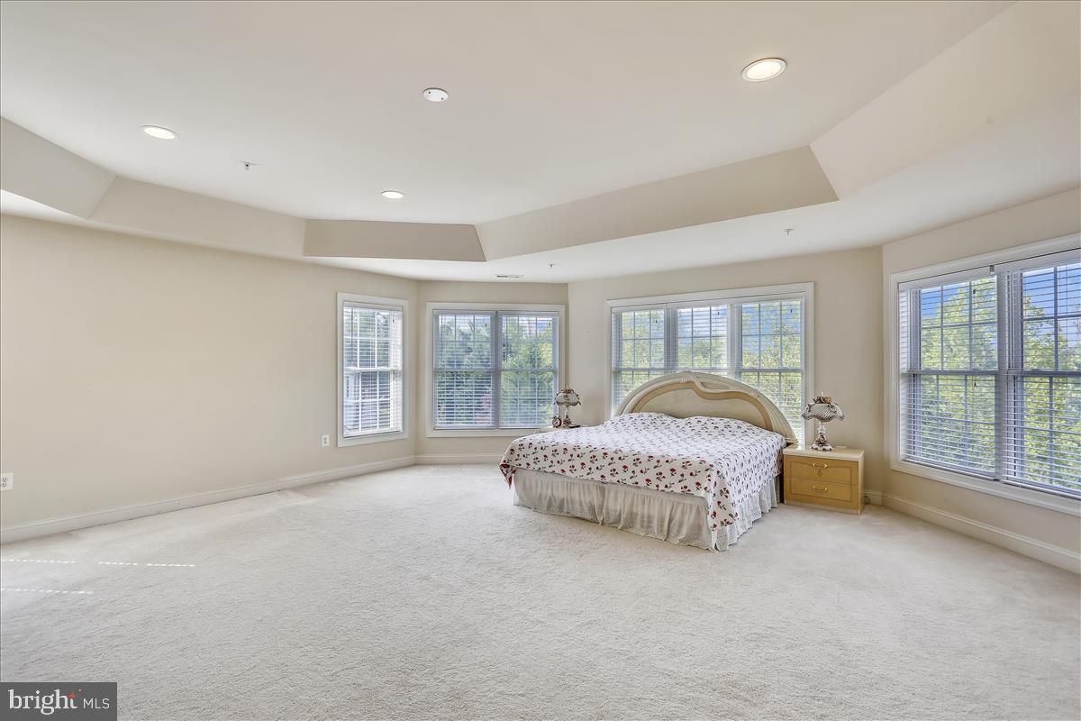 AUBURN VILLAGE AT SANDY SPRING - Residential