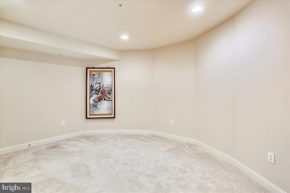 AUBURN VILLAGE AT SANDY SPRING - Residential