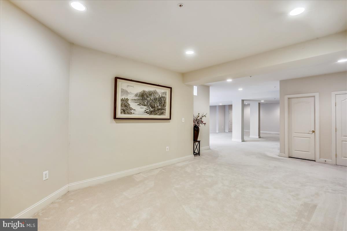 AUBURN VILLAGE AT SANDY SPRING - Residential