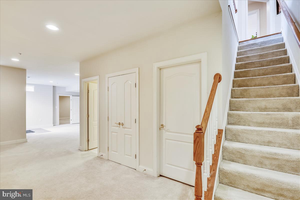 AUBURN VILLAGE AT SANDY SPRING - Residential