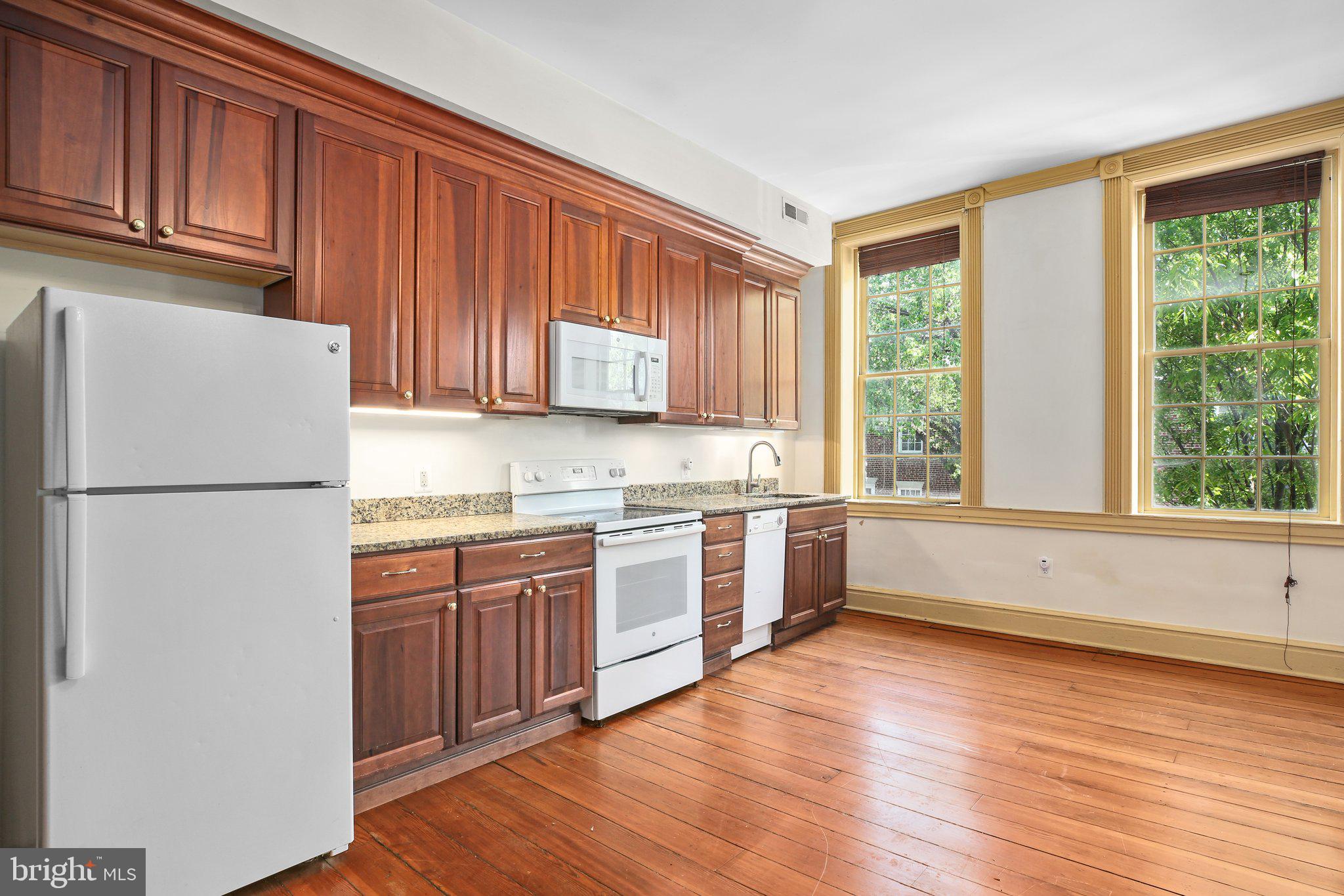 HISTORIC DISTRICT - Residential