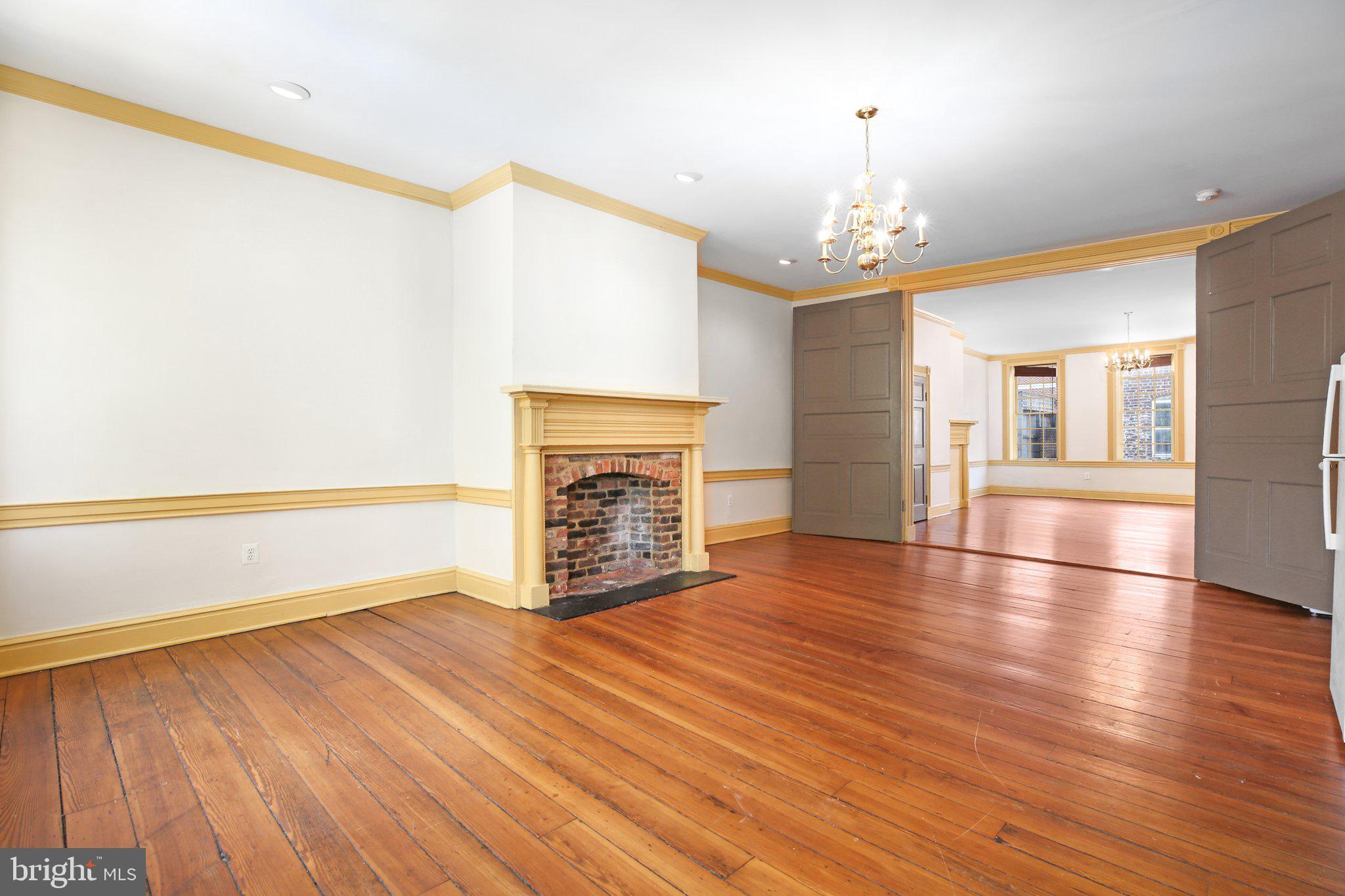 HISTORIC DISTRICT - Residential