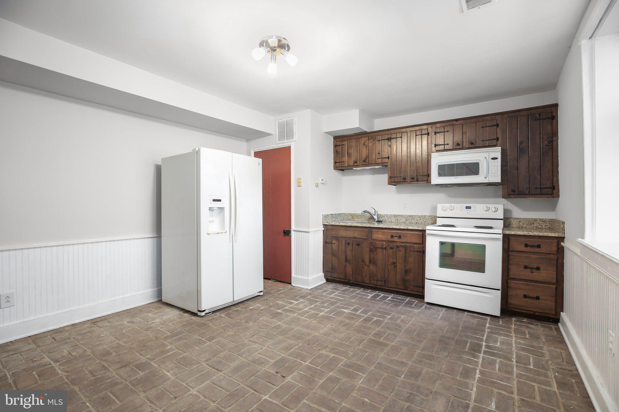 HISTORIC DISTRICT - Residential