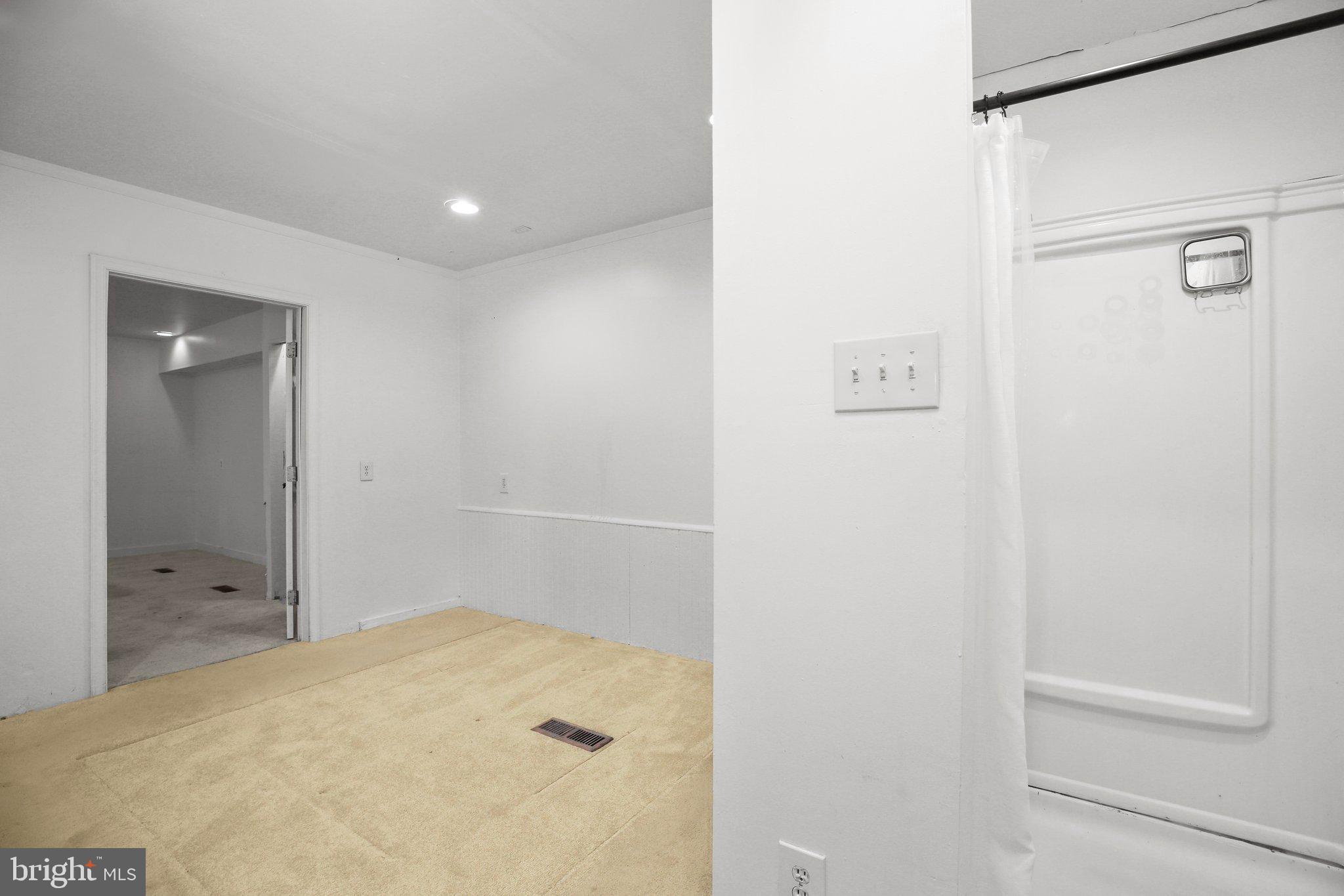 HISTORIC DISTRICT - Residential