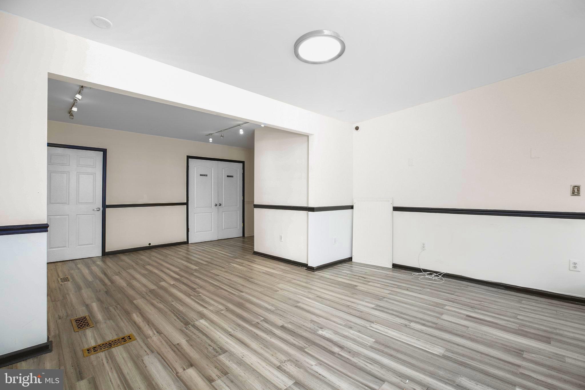 HISTORIC DISTRICT - Residential