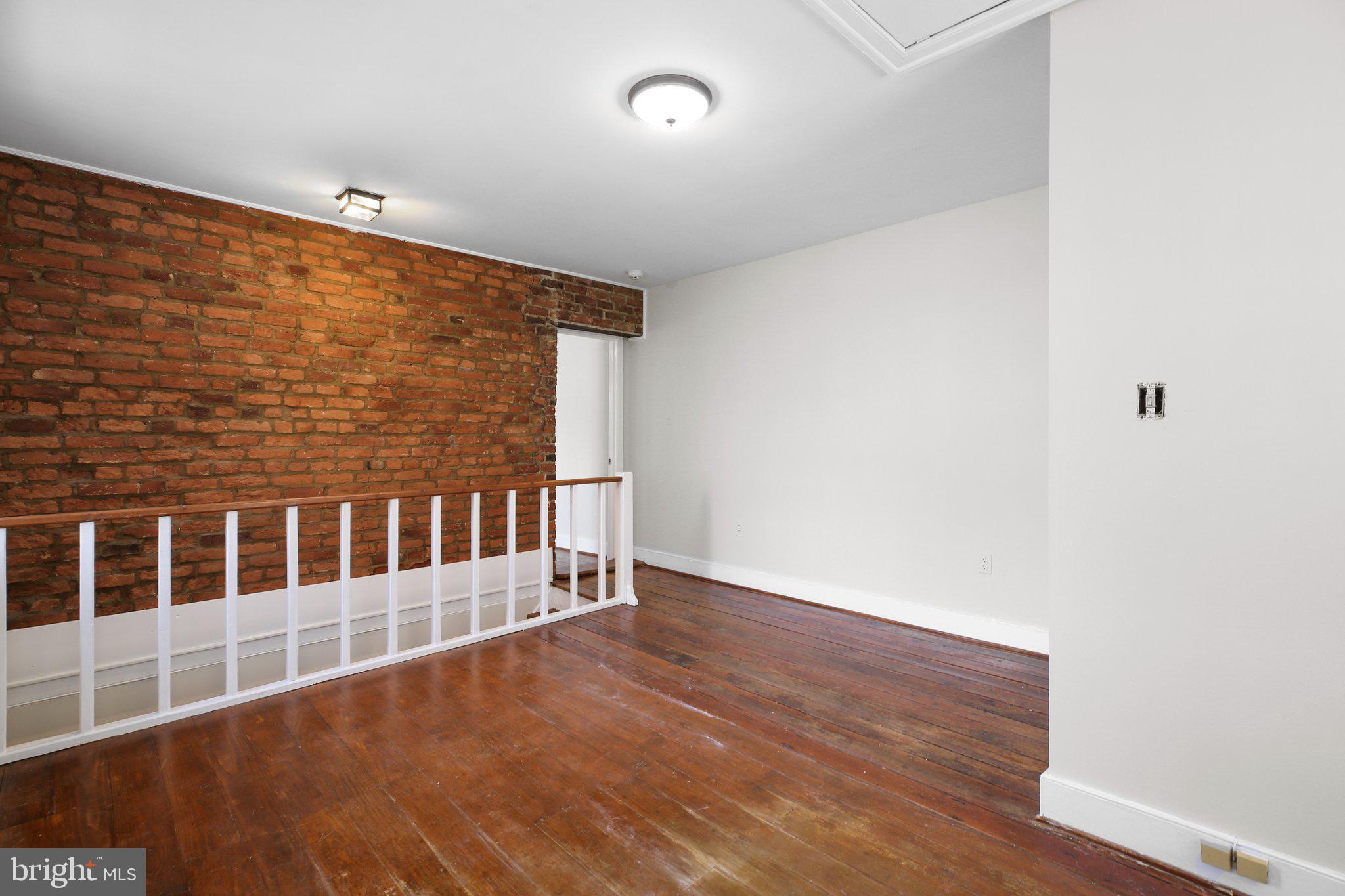 HISTORIC DISTRICT - Residential