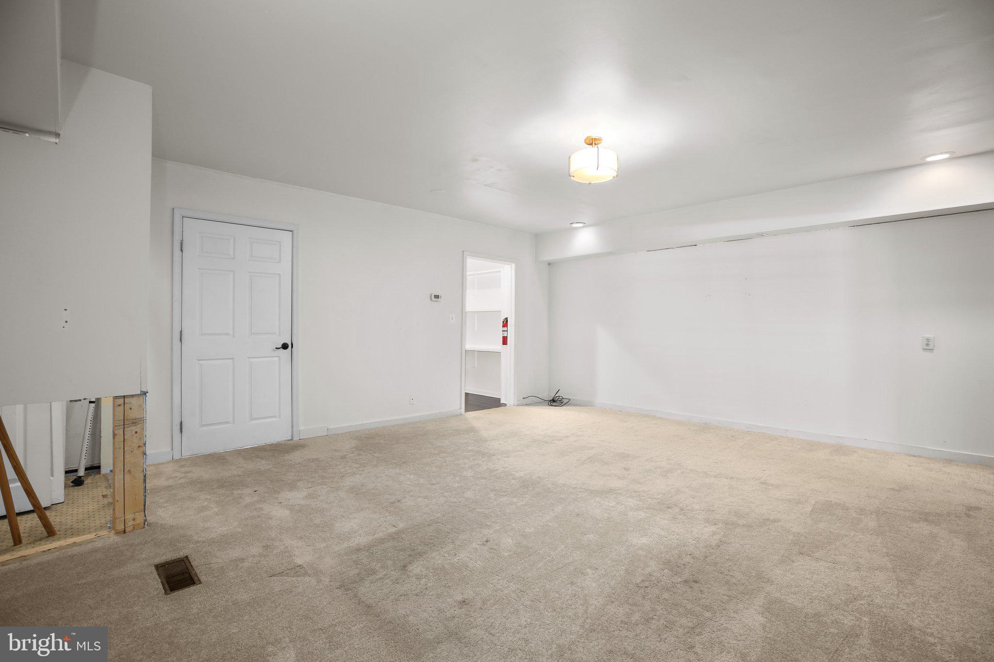 HISTORIC DISTRICT - Residential