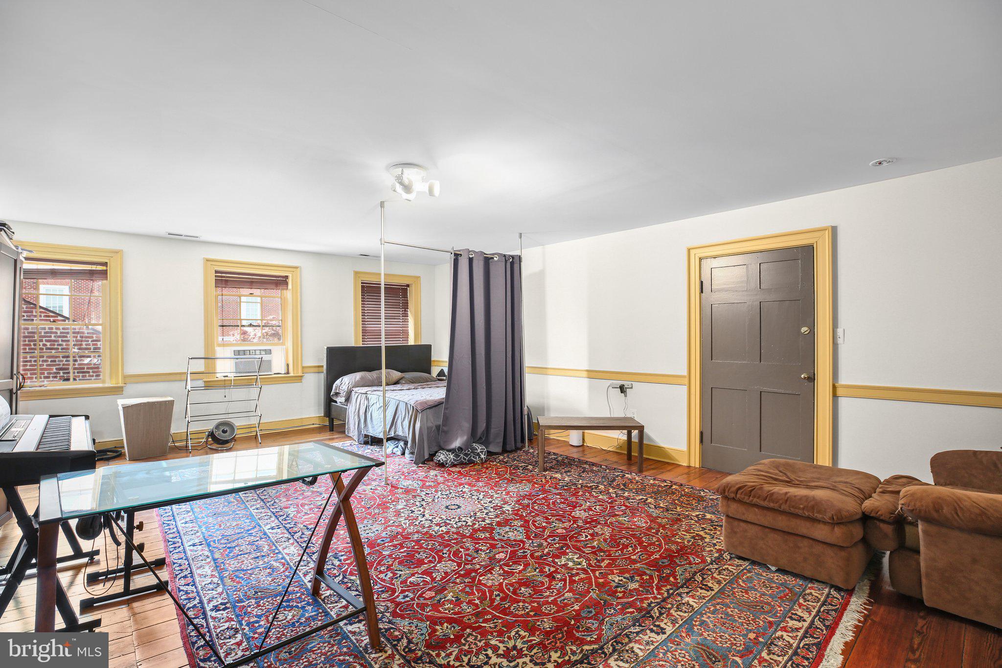 HISTORIC DISTRICT - Residential